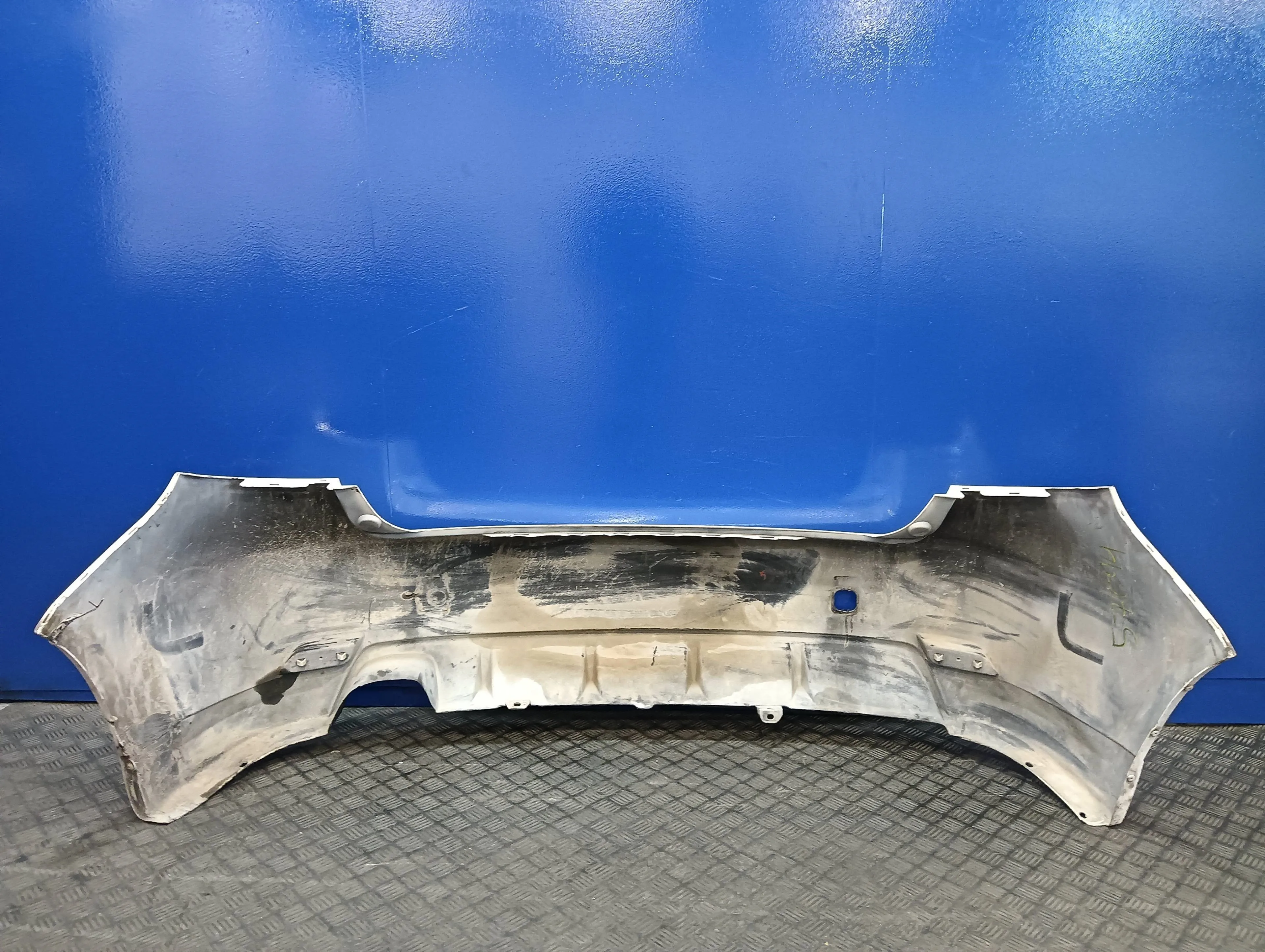 Paragolpes Trasero para Subaru Impreza G12