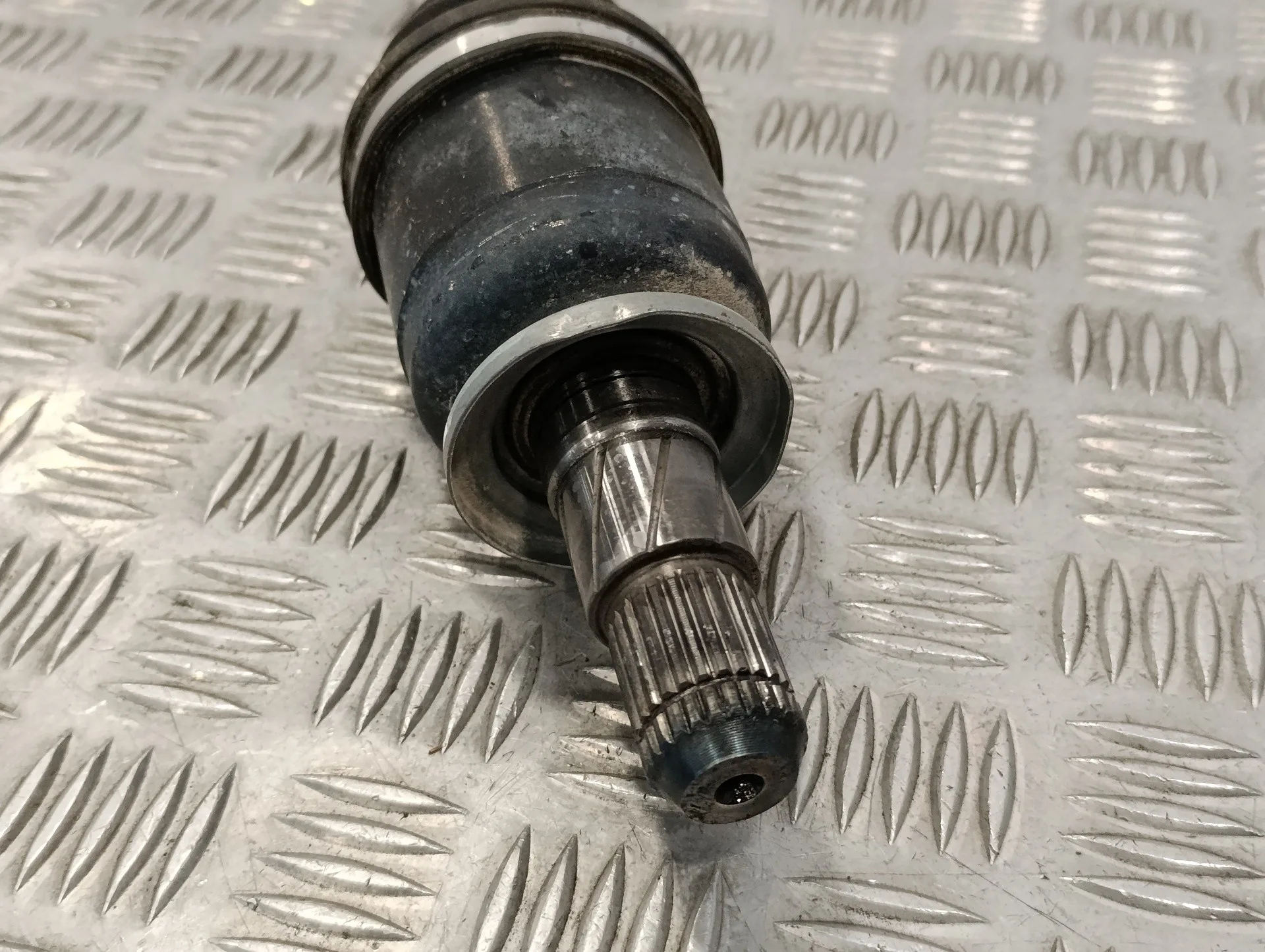 Transmision Trasera Izquierda para Subaru Impreza G12