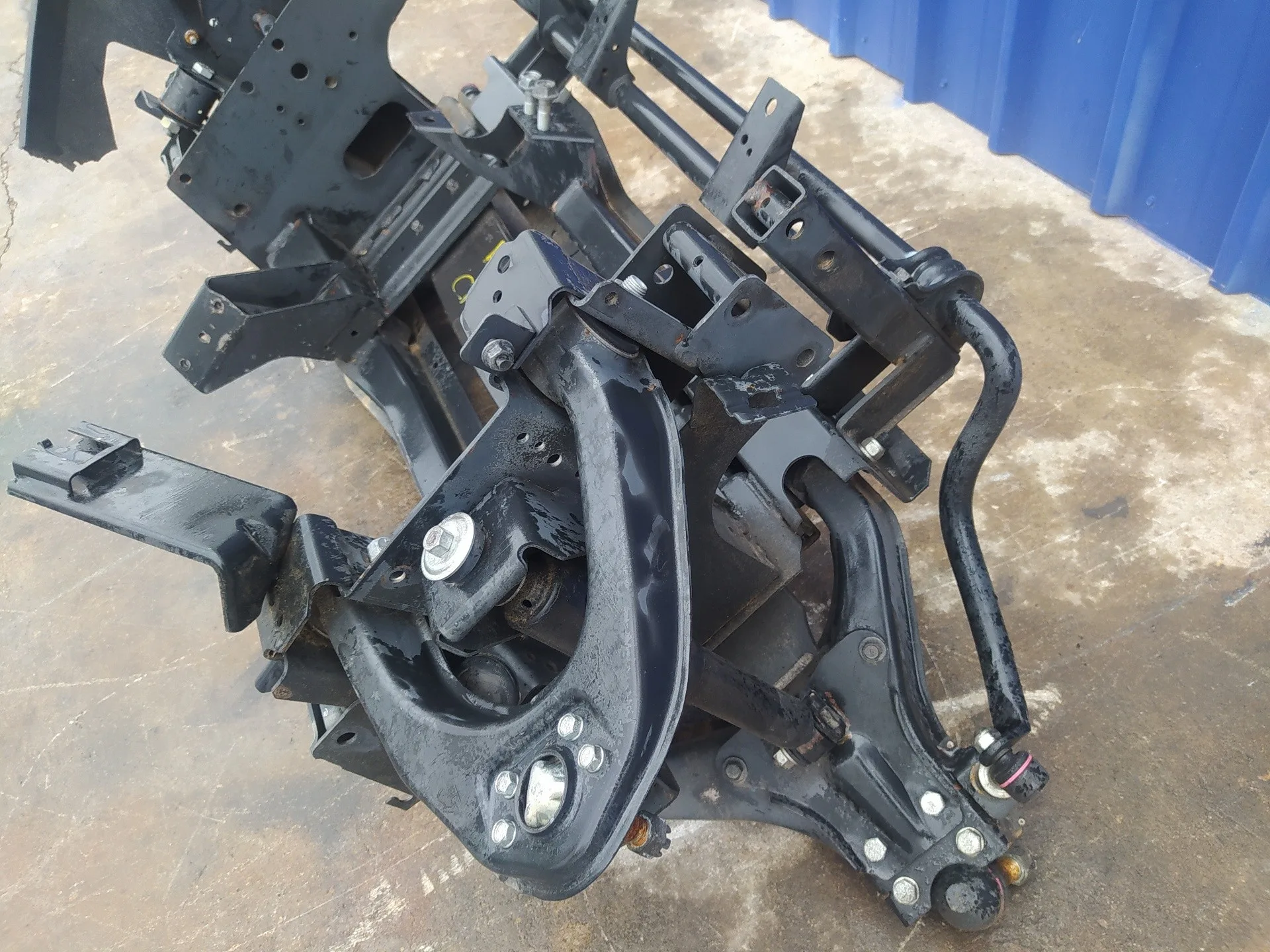 Puente Delantero para Nissan Nt400 Cabstar (01/20214->)