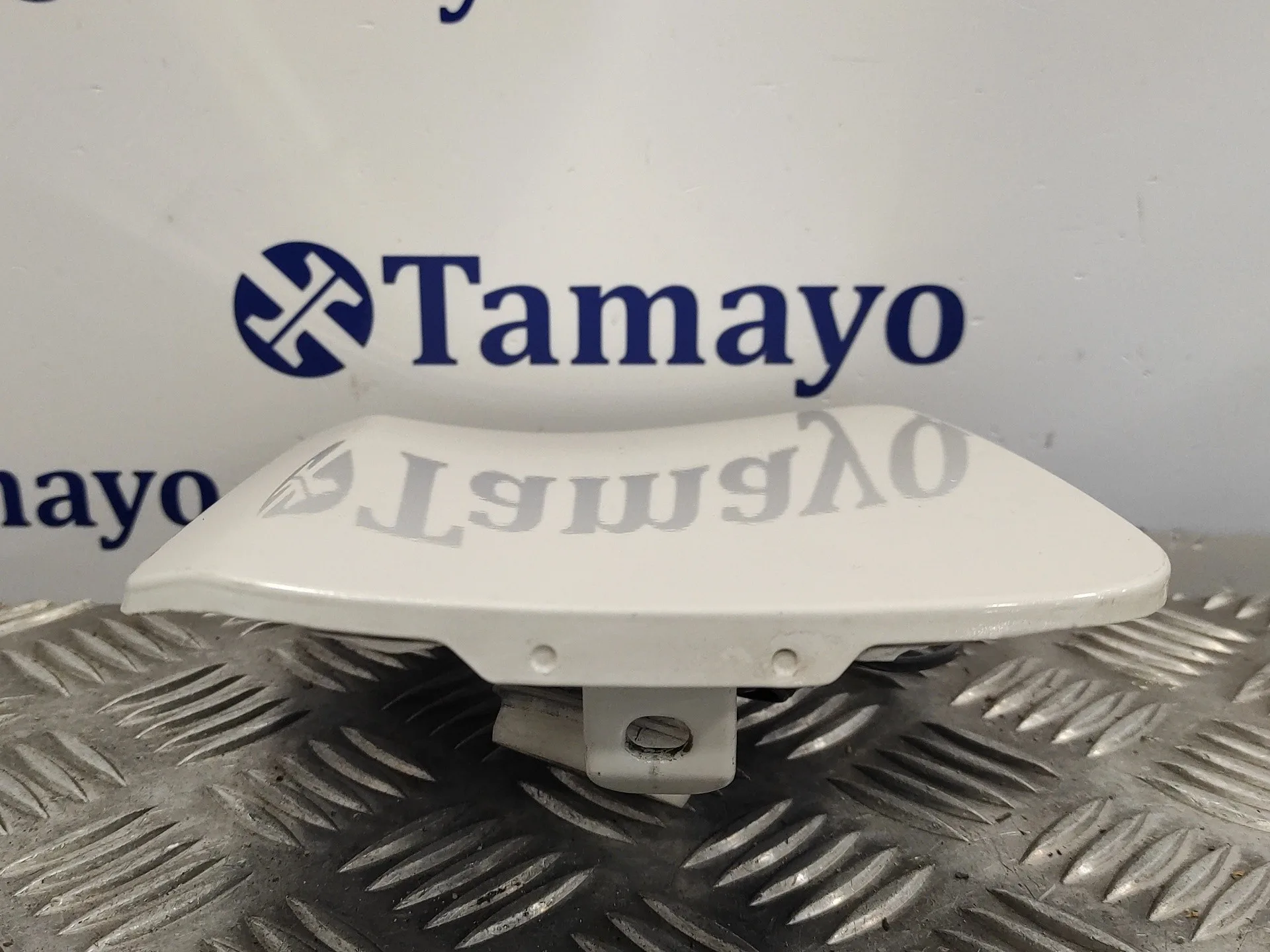 Tapa Exterior Combustible para Subaru Impreza G12