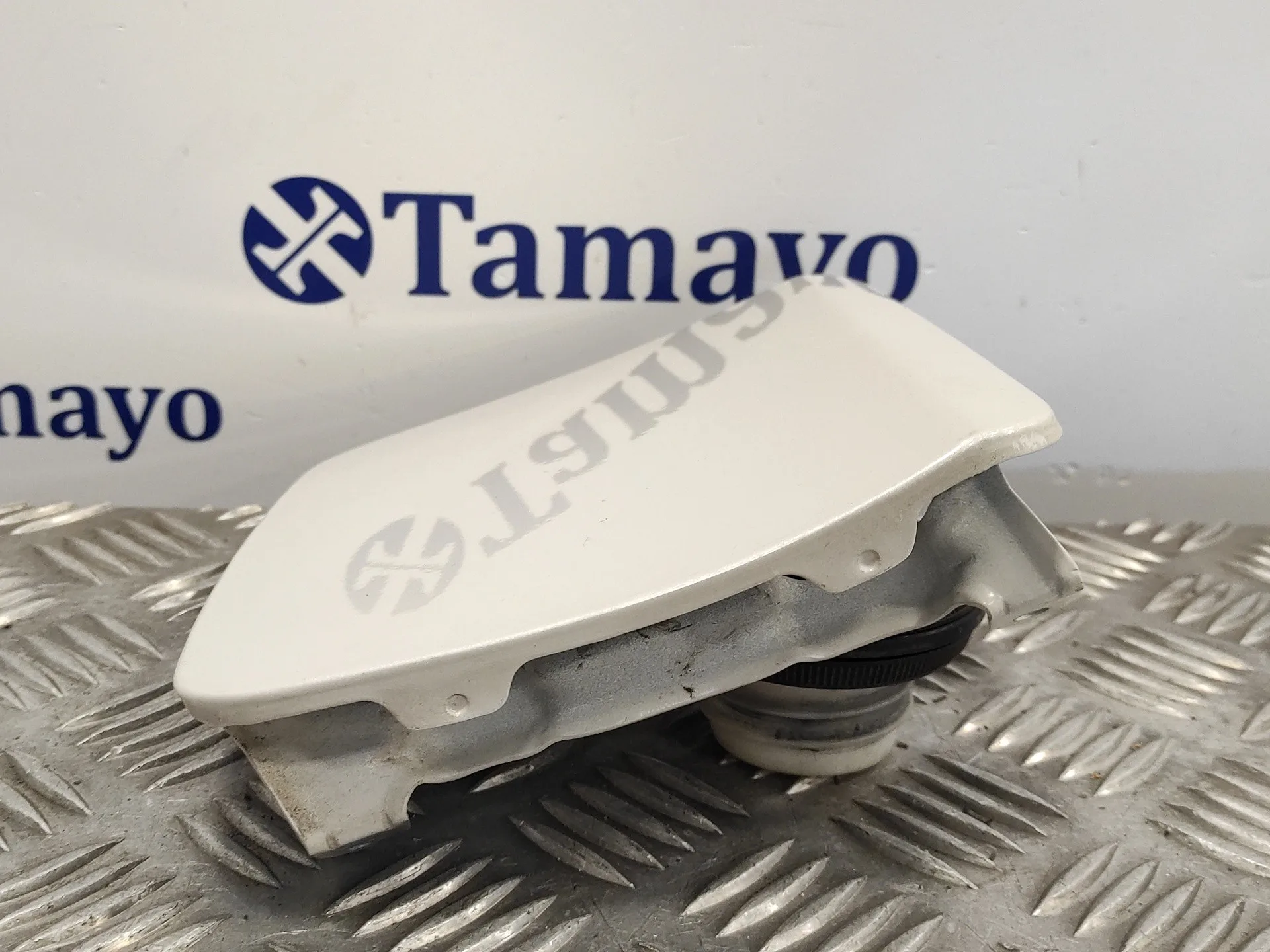 Tapa Exterior Combustible para Subaru Impreza G12