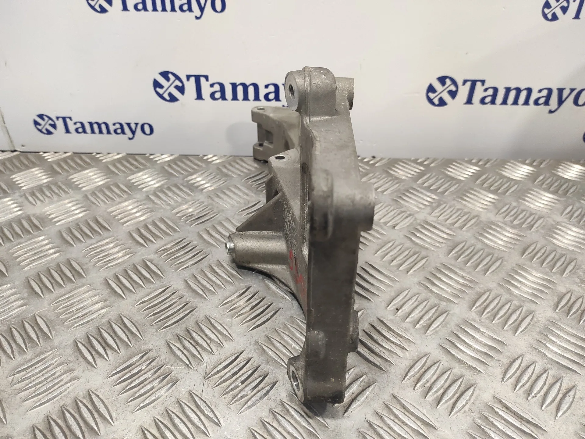 Soporte Alternador para Volkswagen Passat Variant (3C5)