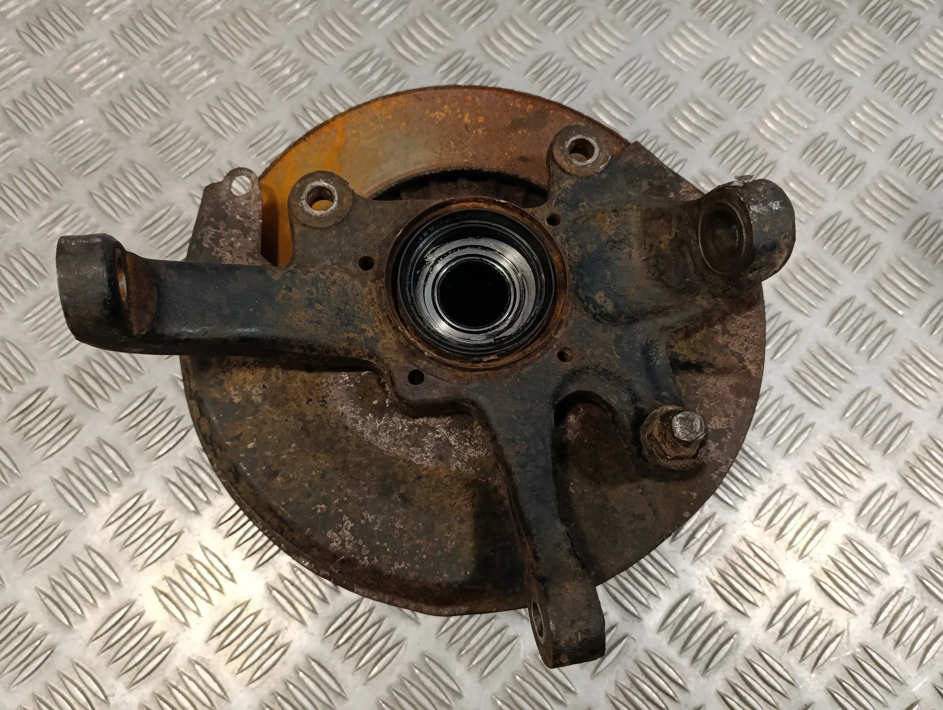 Mangueta Delantera Derecha para Mitsubishi Montero (L040)