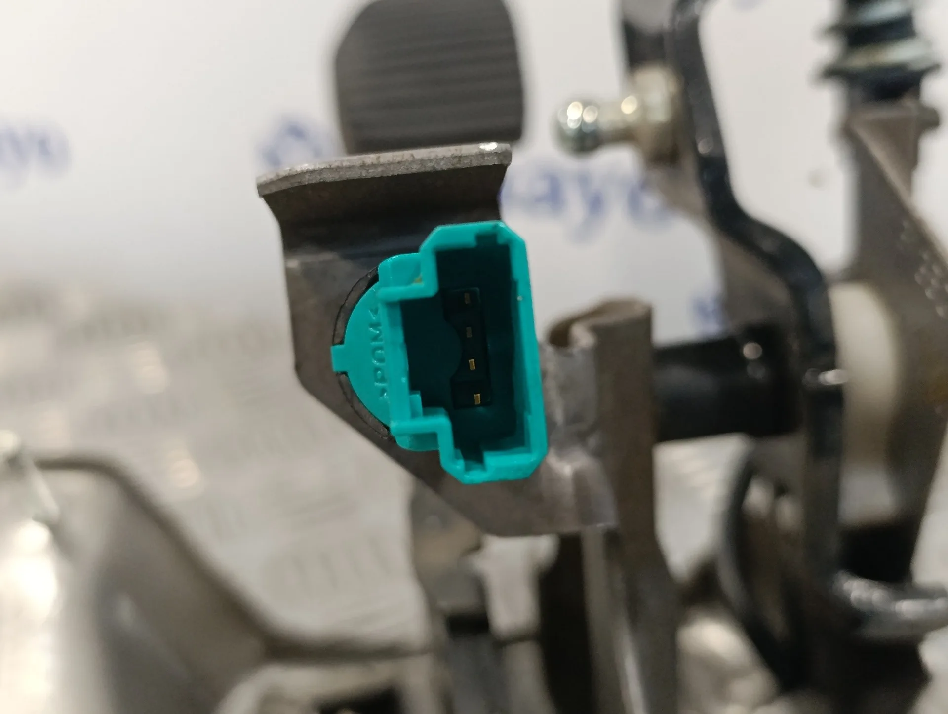 Pedal Freno para Peugeot Partner Kombi