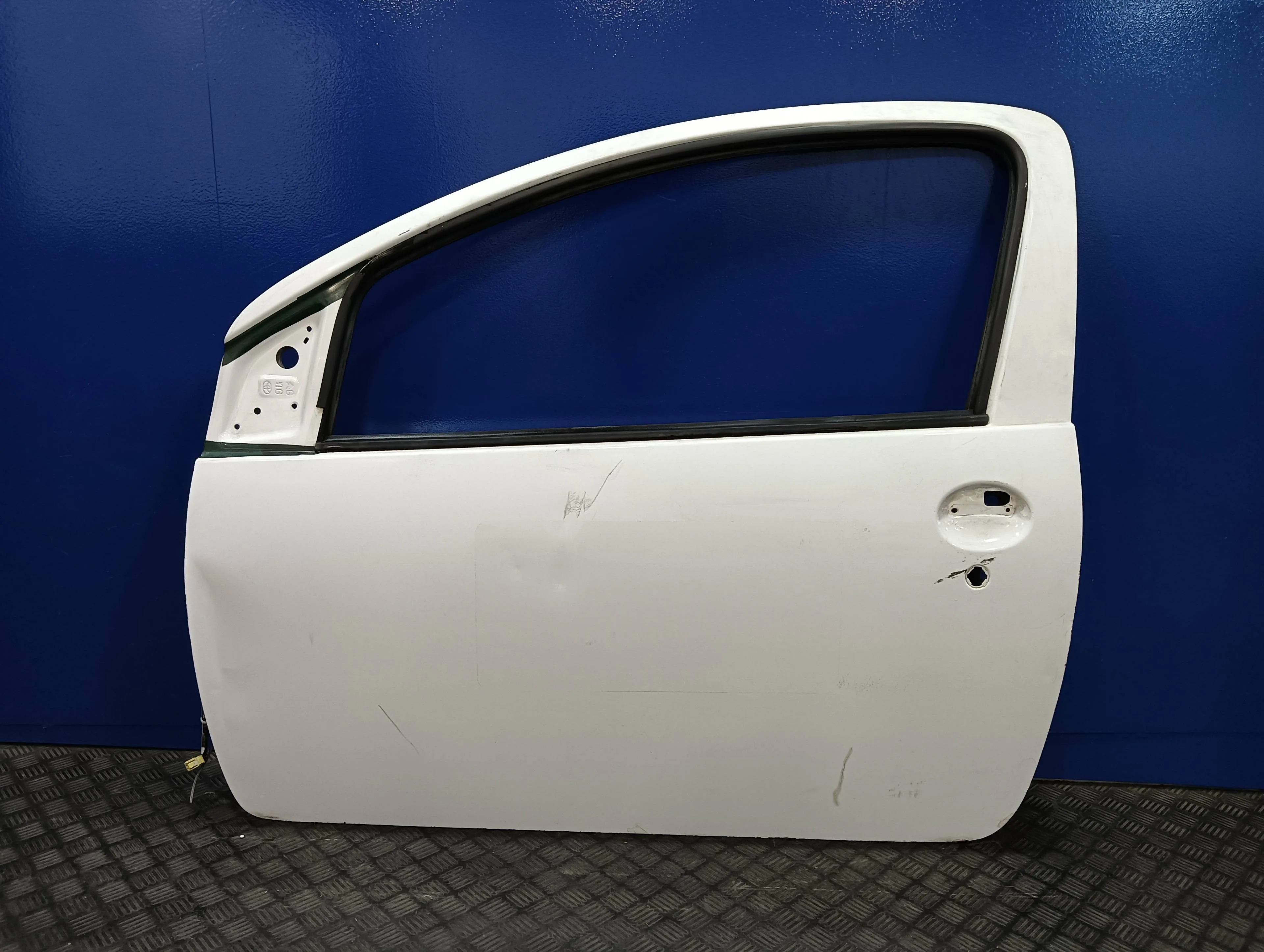 Puerta Delantera Izquierda para Toyota Aygo (Kgb/Wnb)