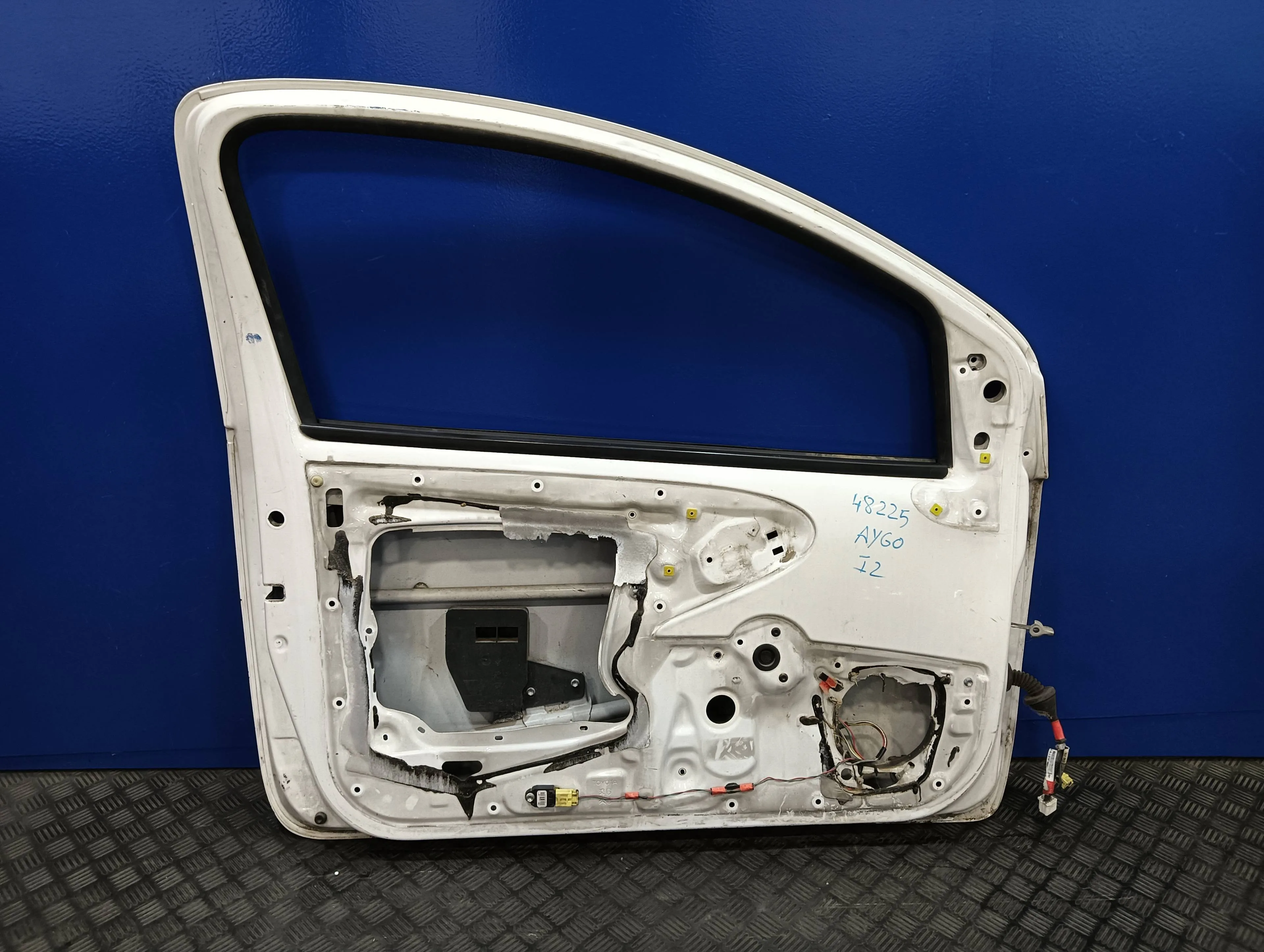 Puerta Delantera Izquierda para Toyota Aygo (Kgb/Wnb)