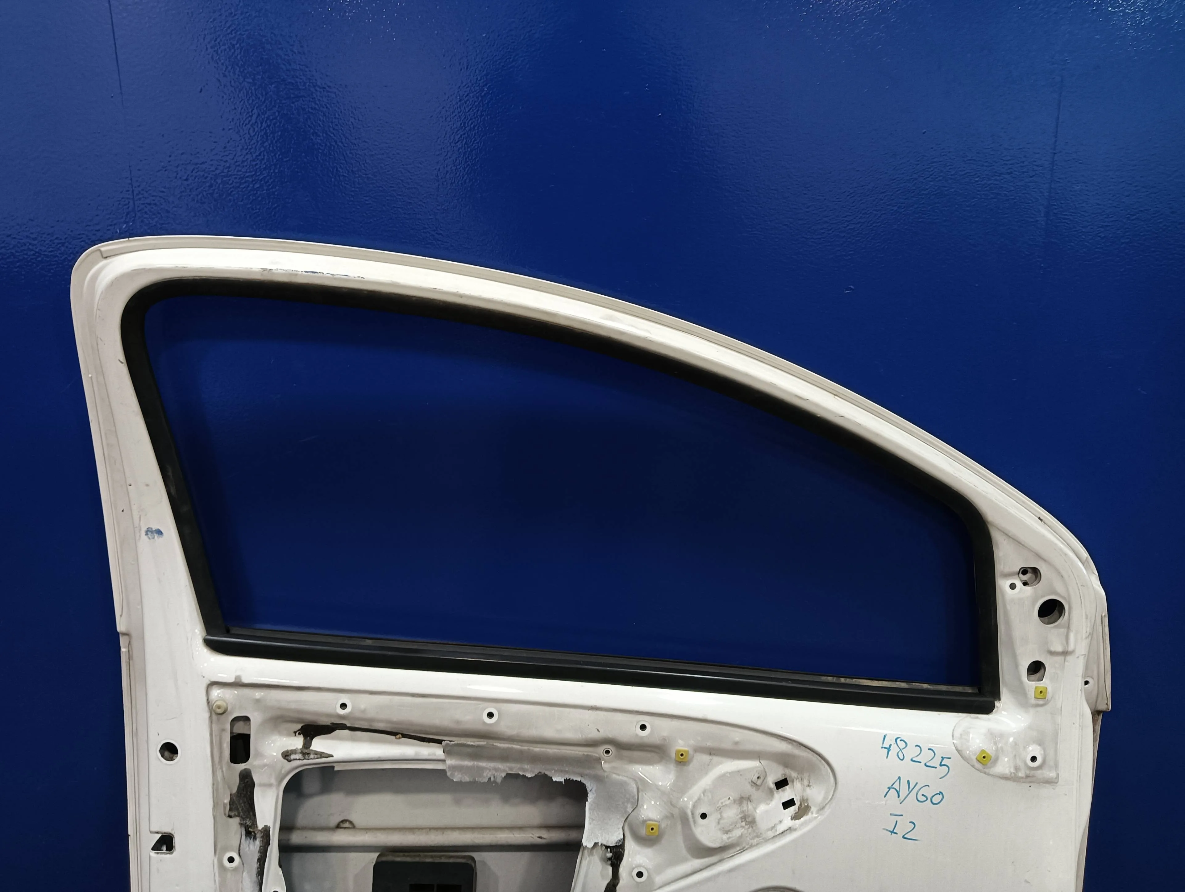 Puerta Delantera Izquierda para Toyota Aygo (Kgb/Wnb)