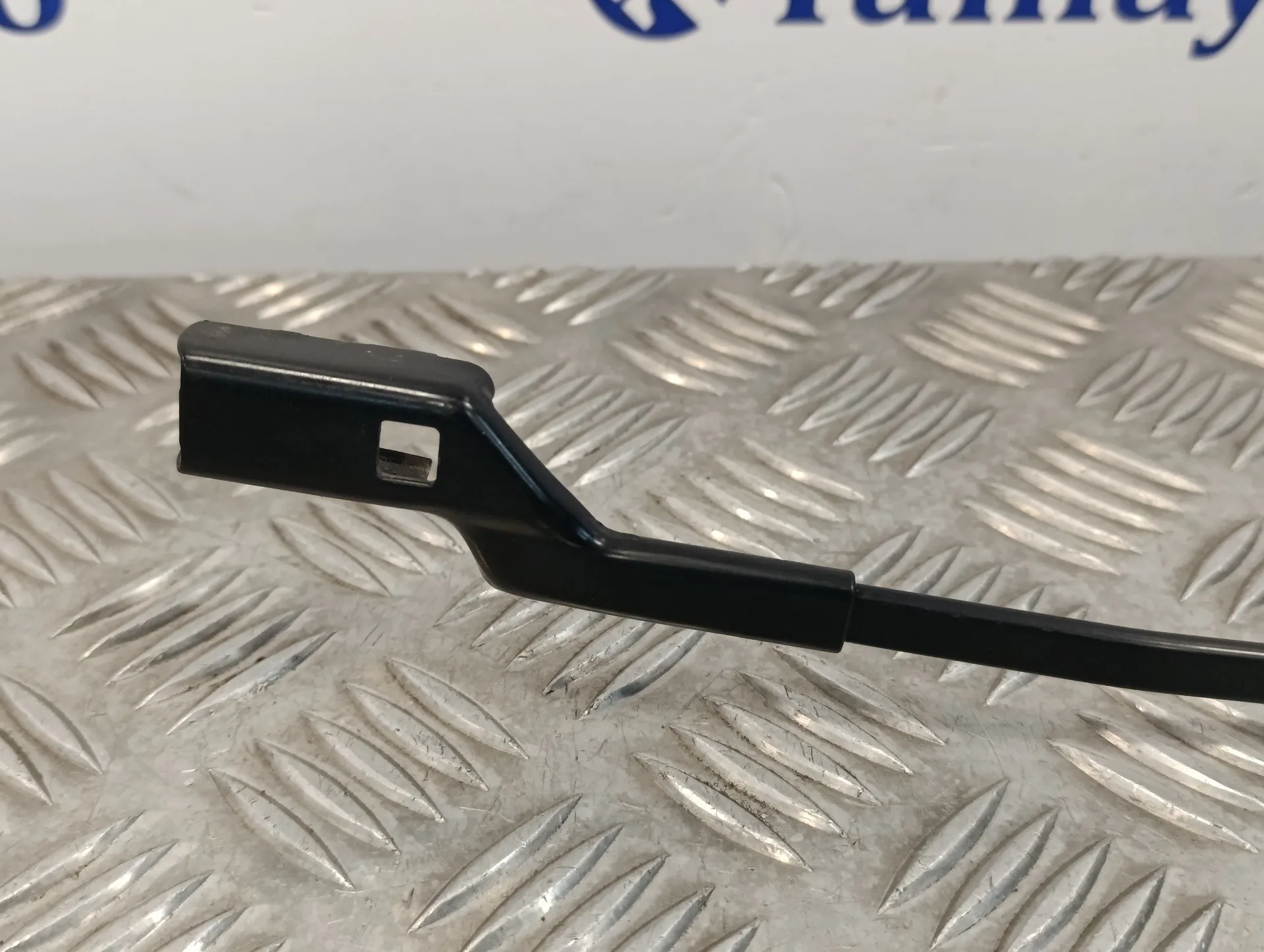 Brazo Limpia Delantero Derecho para Seat Leon (5F1)