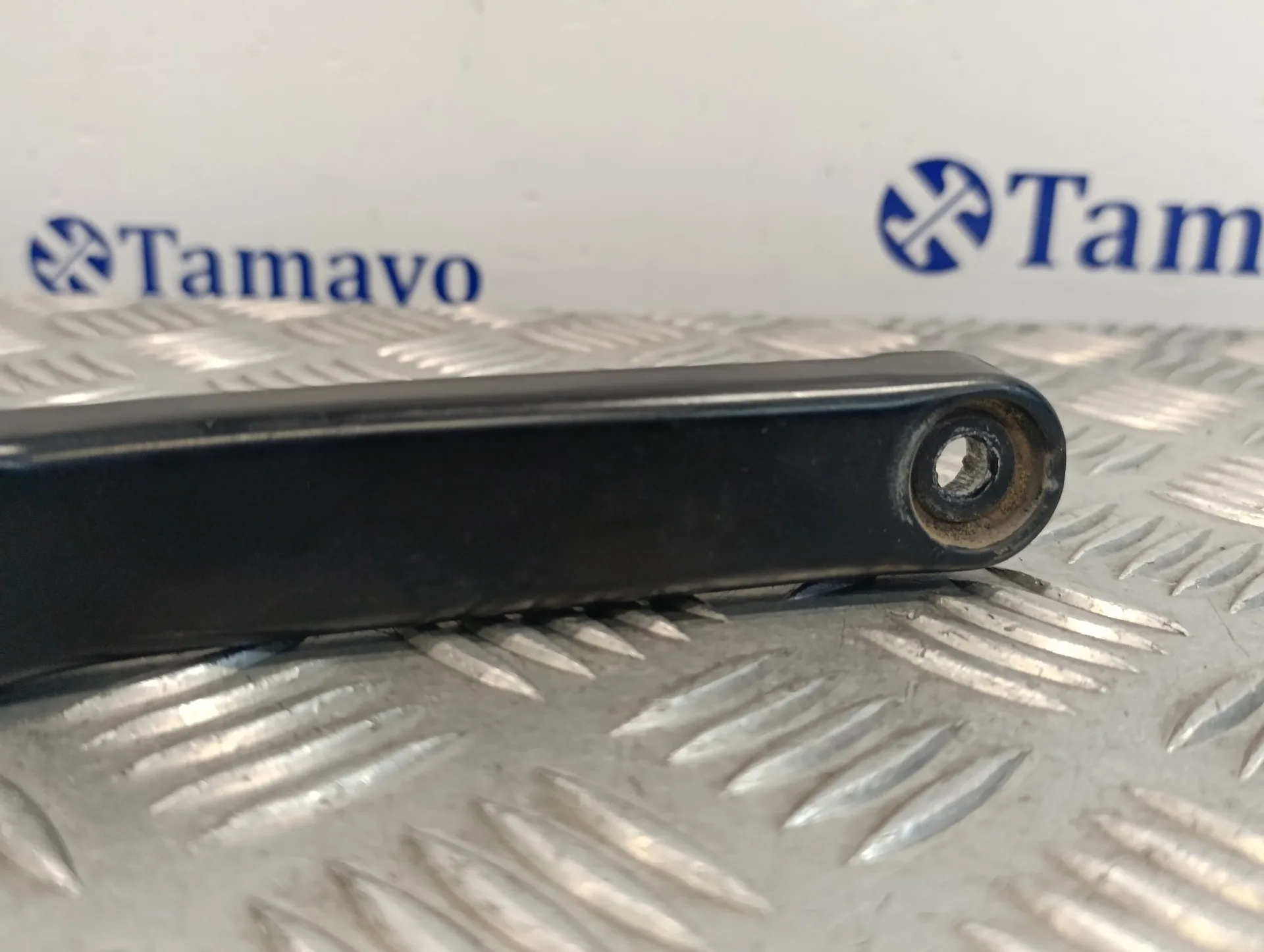Brazo Limpia Delantero Izquierdo para Seat Leon (5F1)
