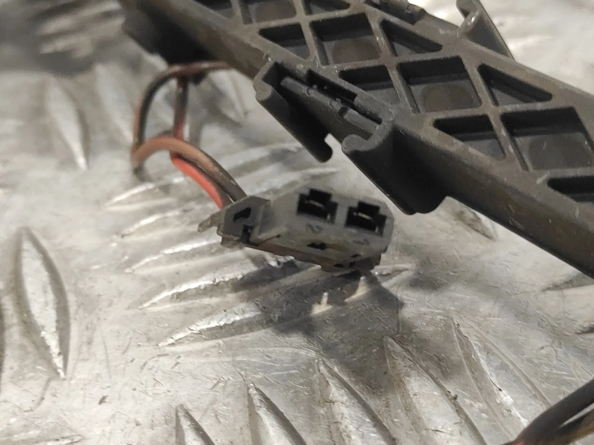 Cable para Volkswagen Touareg (7L6)