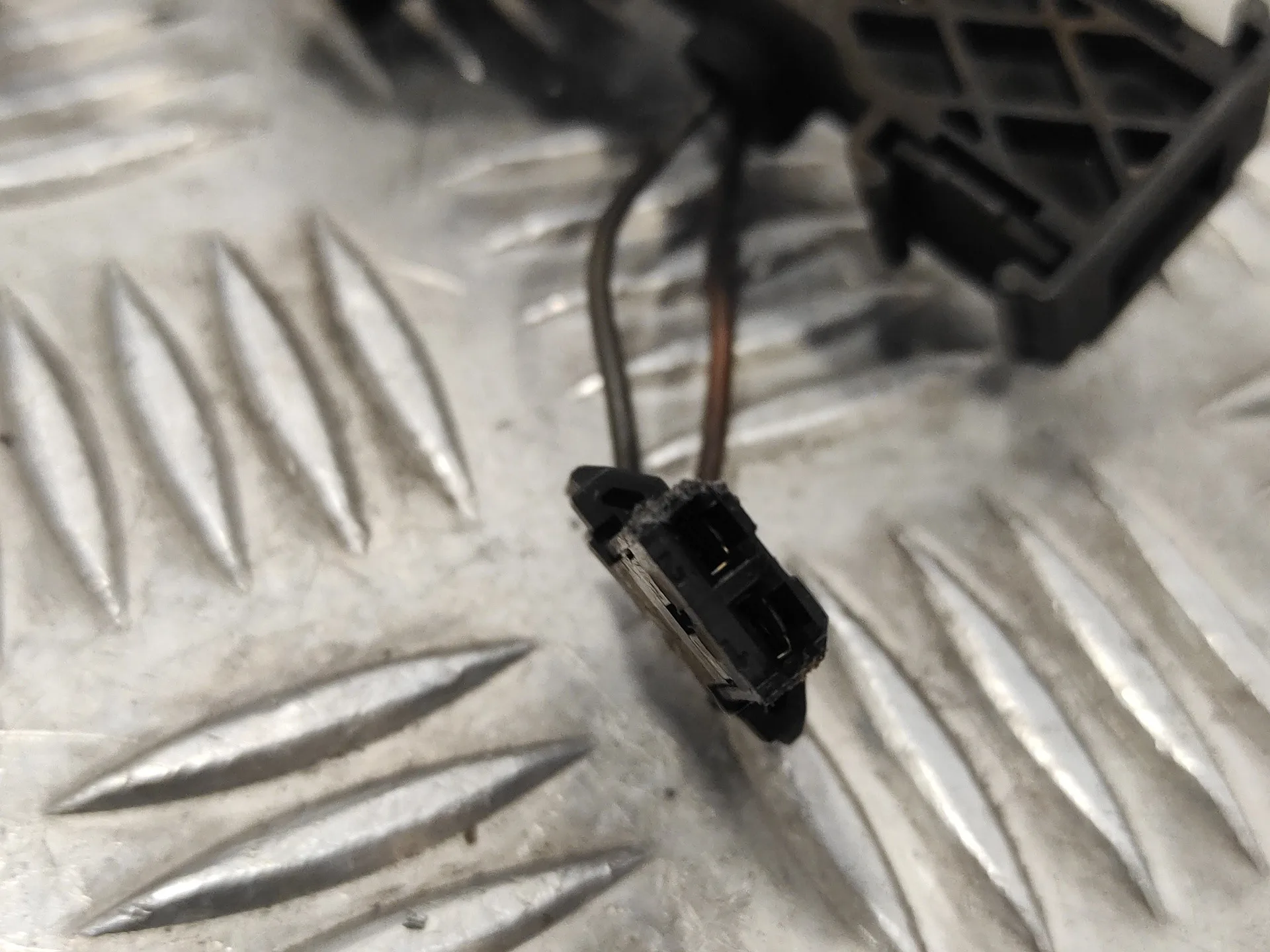 Cable para Volkswagen Touareg (7L6)
