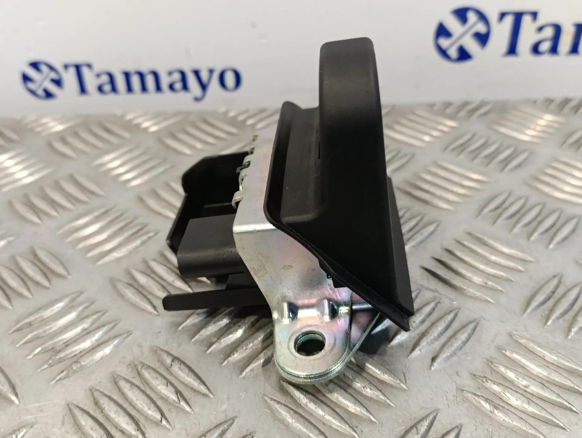 Cerradura Maletero / Porton para Volkswagen Polo