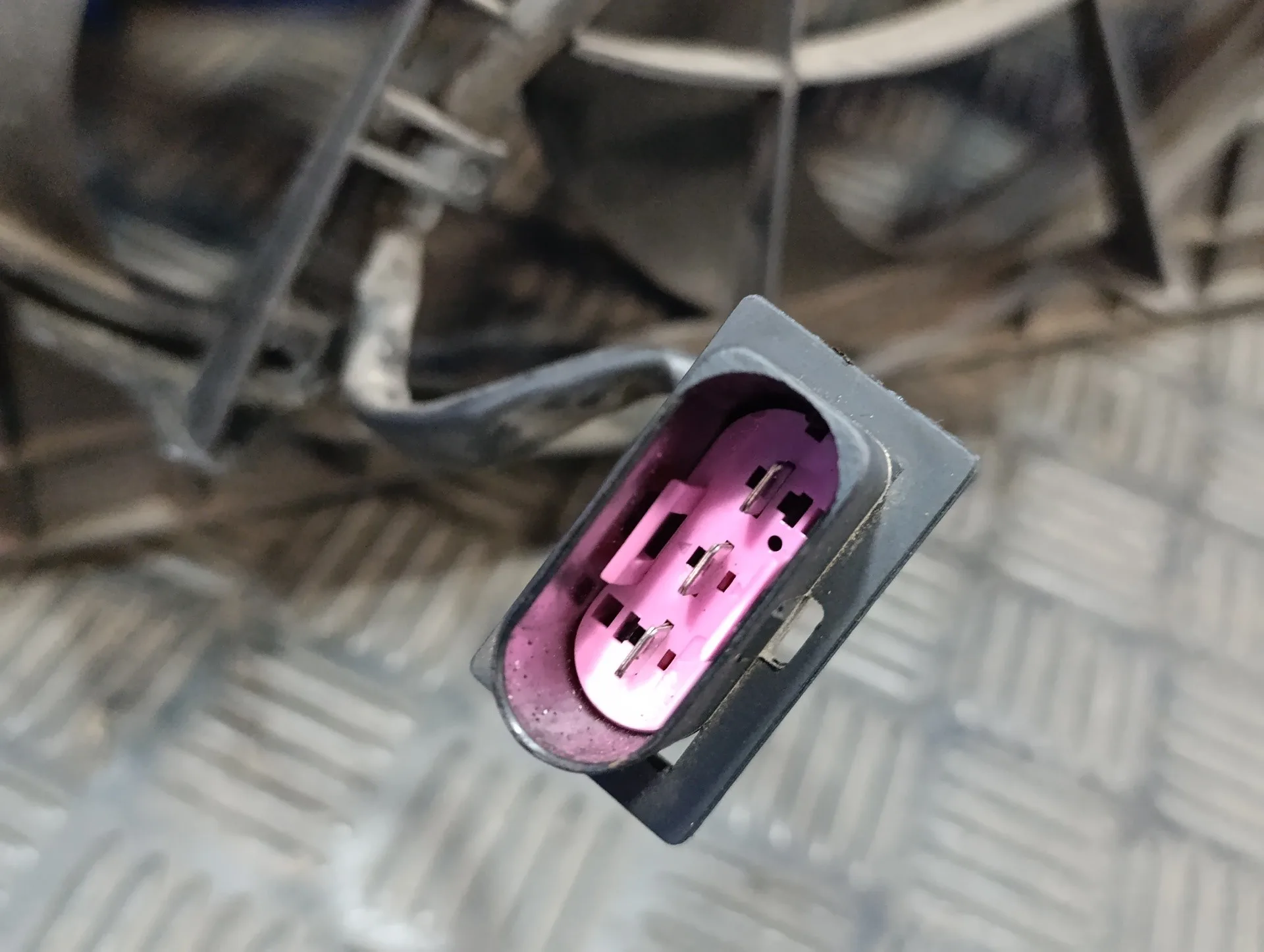 Electroventilador para Seat Toledo (Kg3)