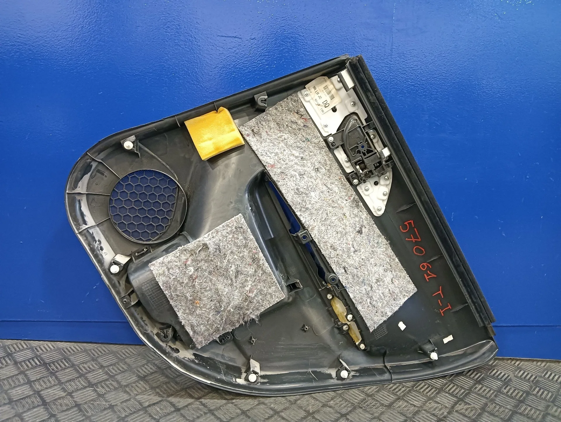Guarnecido Puerta Trasera Izquierda para Subaru Impreza G12
