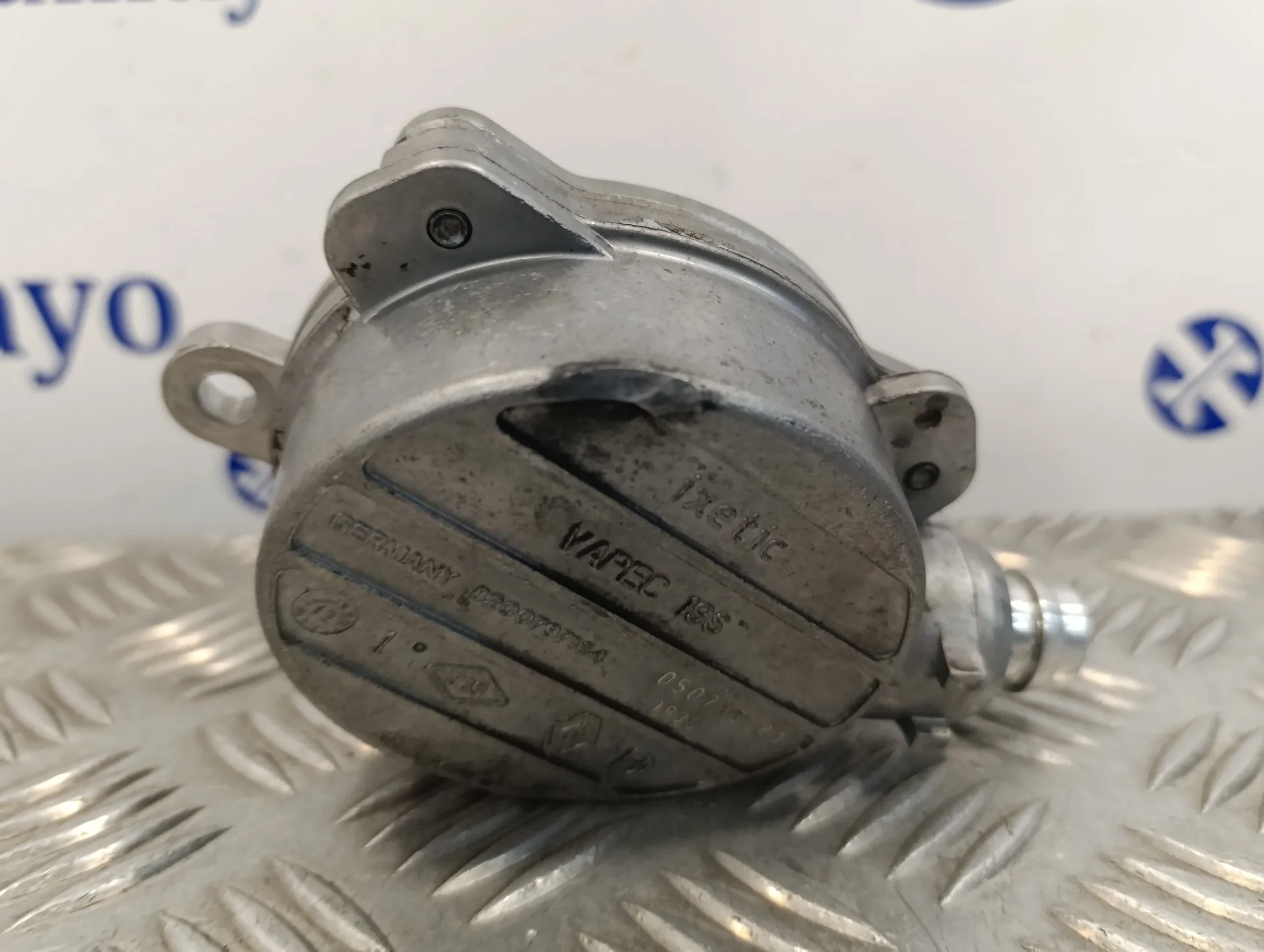 Depresor Freno / Bomba Vacio para Renault Trafic Combi (Ab 4.01)