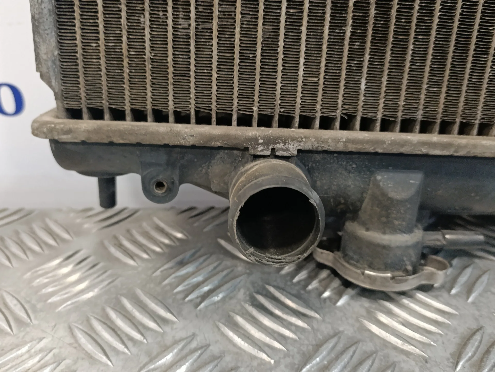 Radiador Agua para Nissan Pick-Up (D22)