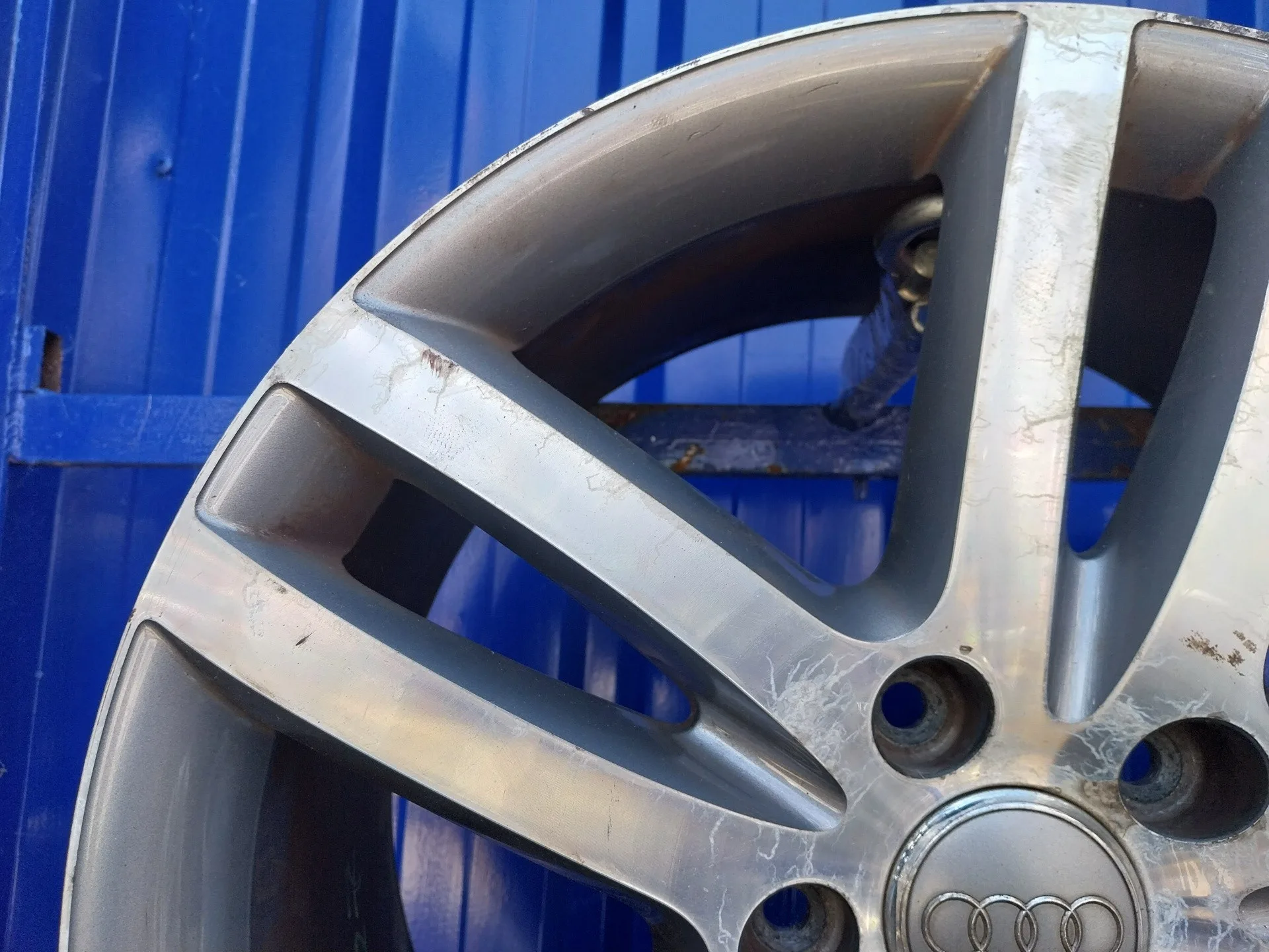 Llanta para Audi Q7 (4L)