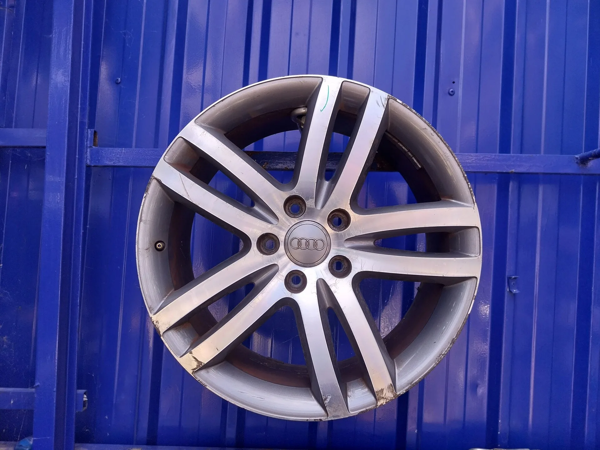 Llanta para Audi Q7 (4L)