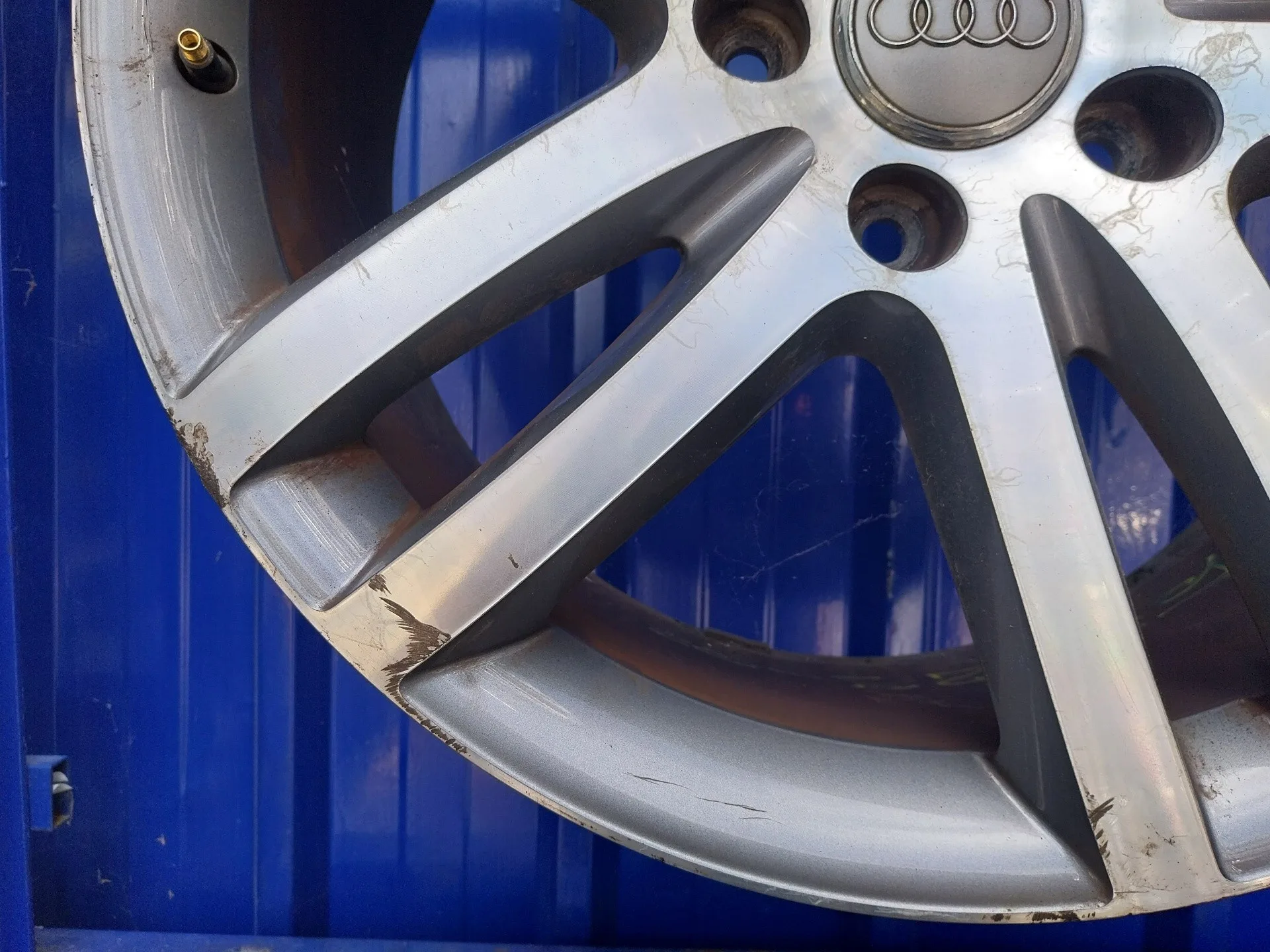 Llanta para Audi Q7 (4L)