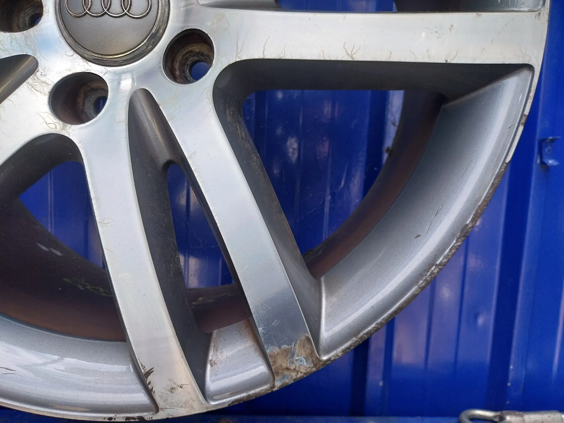 Llanta para Audi Q7 (4L)