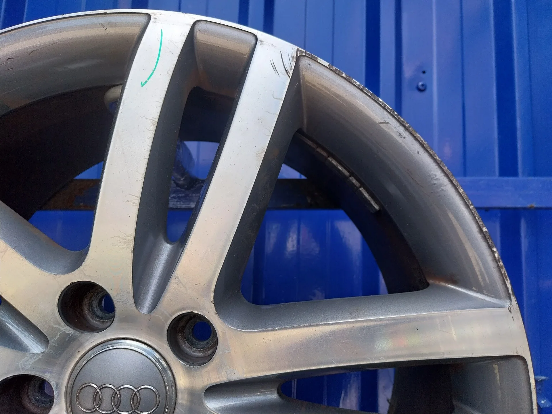 Llanta para Audi Q7 (4L)
