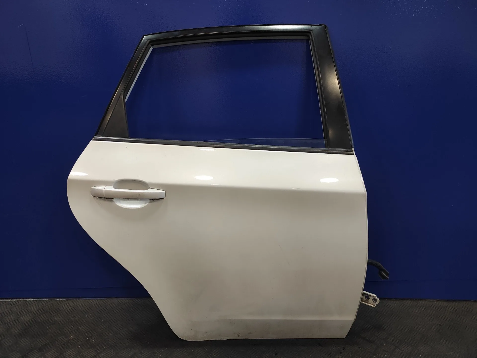 Puerta Trasera Derecha para Subaru Impreza G12