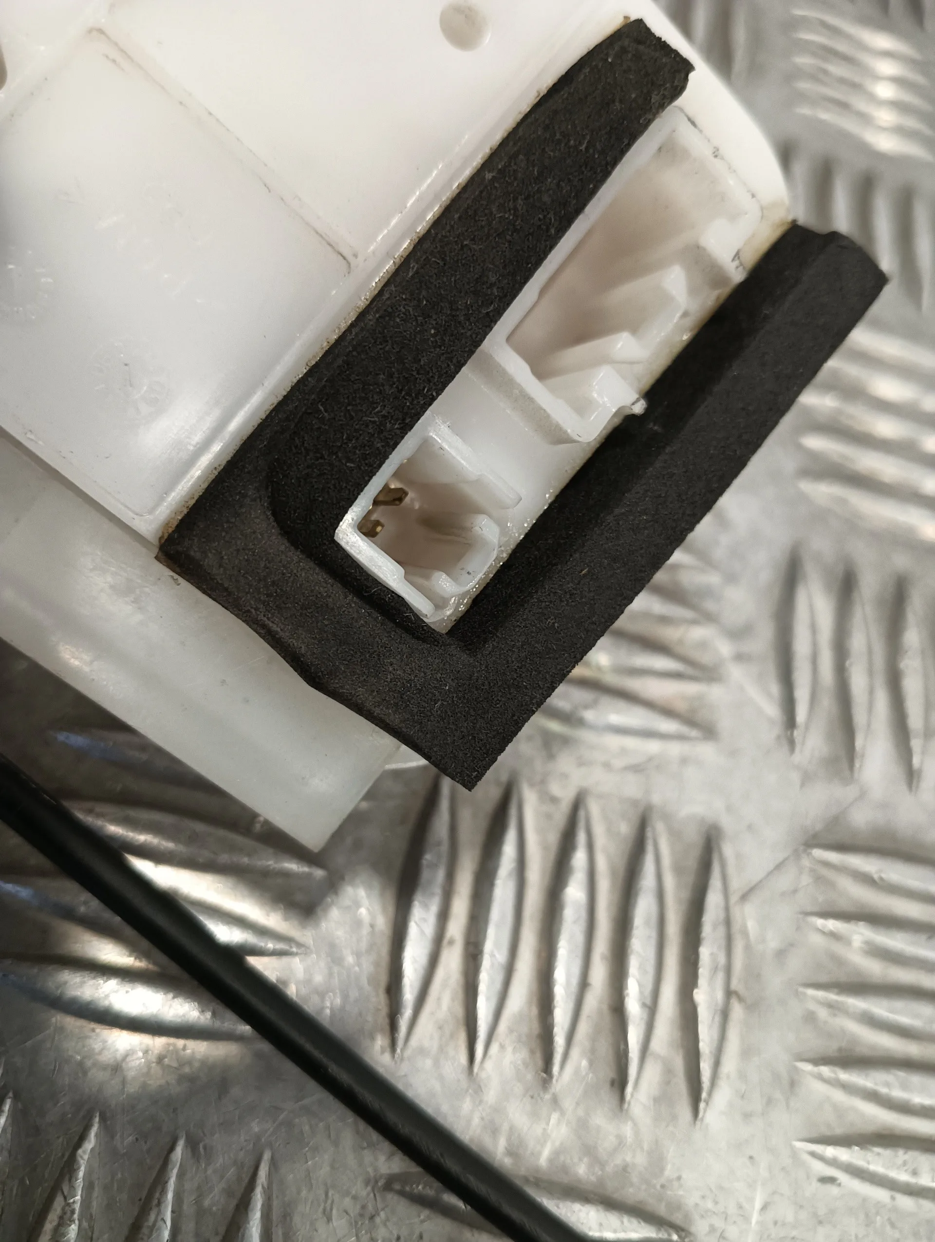 Cerradura Puerta Delantera Derecha para Subaru Impreza G12