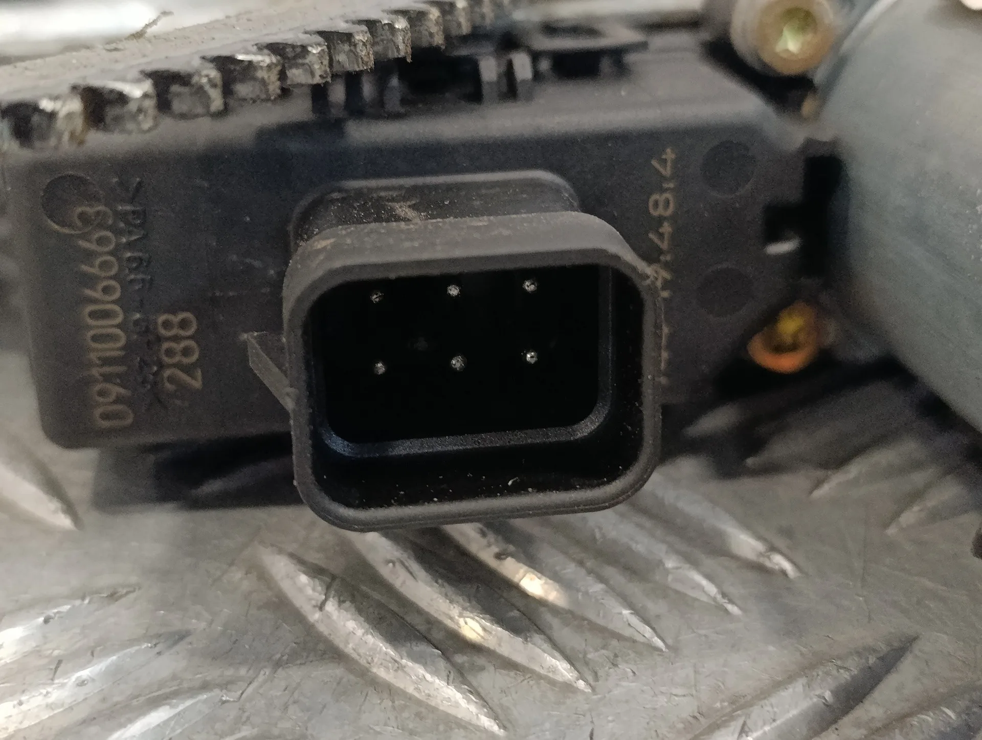Elevalunas Delantero Derecho para Opel Astra G Berlina