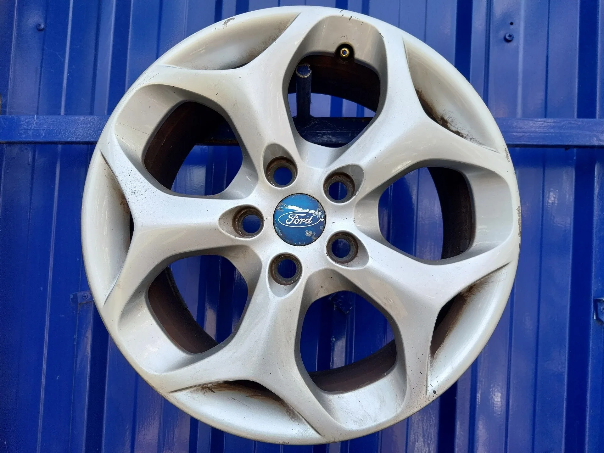 Llanta para Ford C-Max