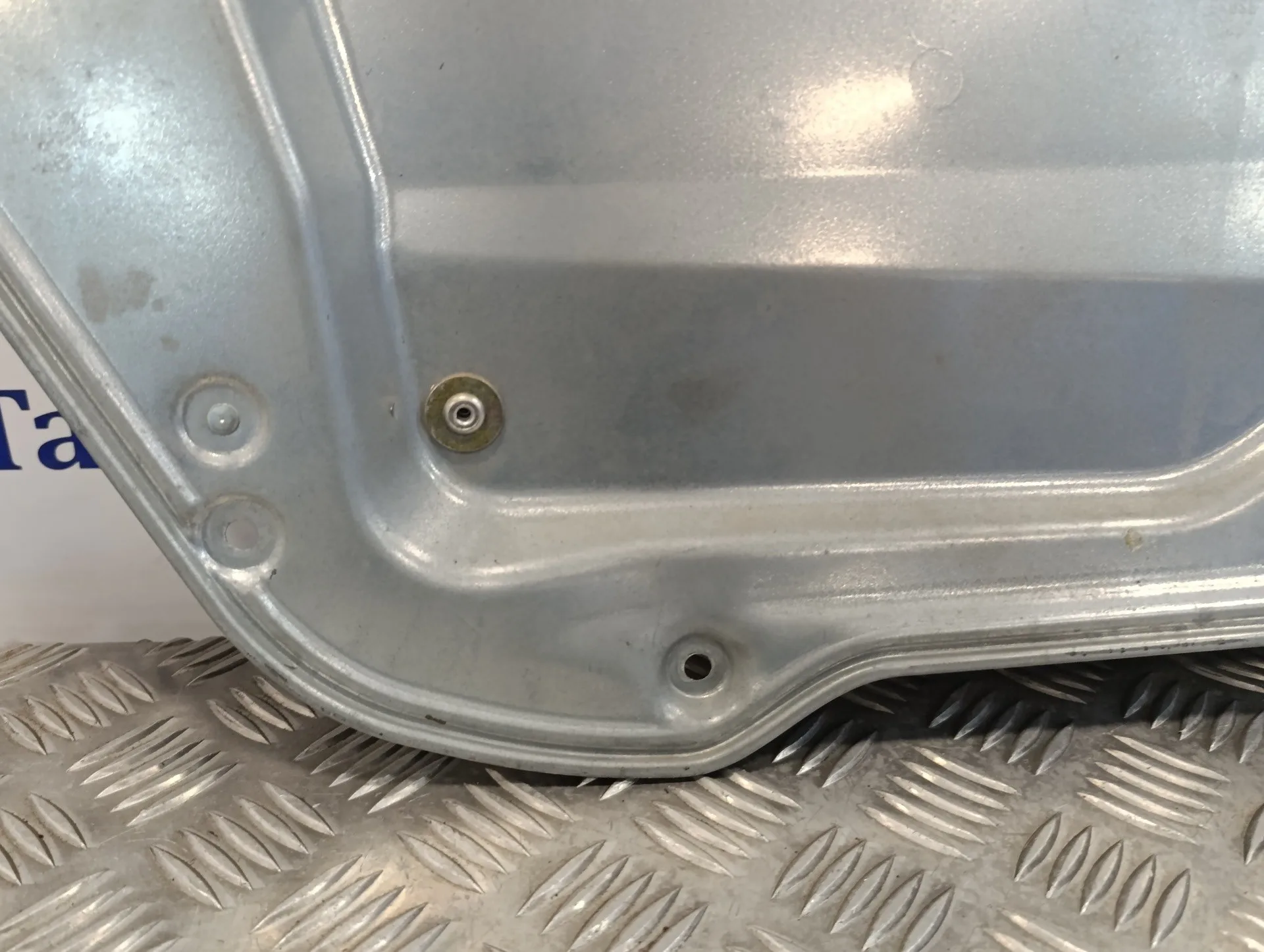 Elevalunas Delantero Izquierdo para Seat Ibiza (6L1)