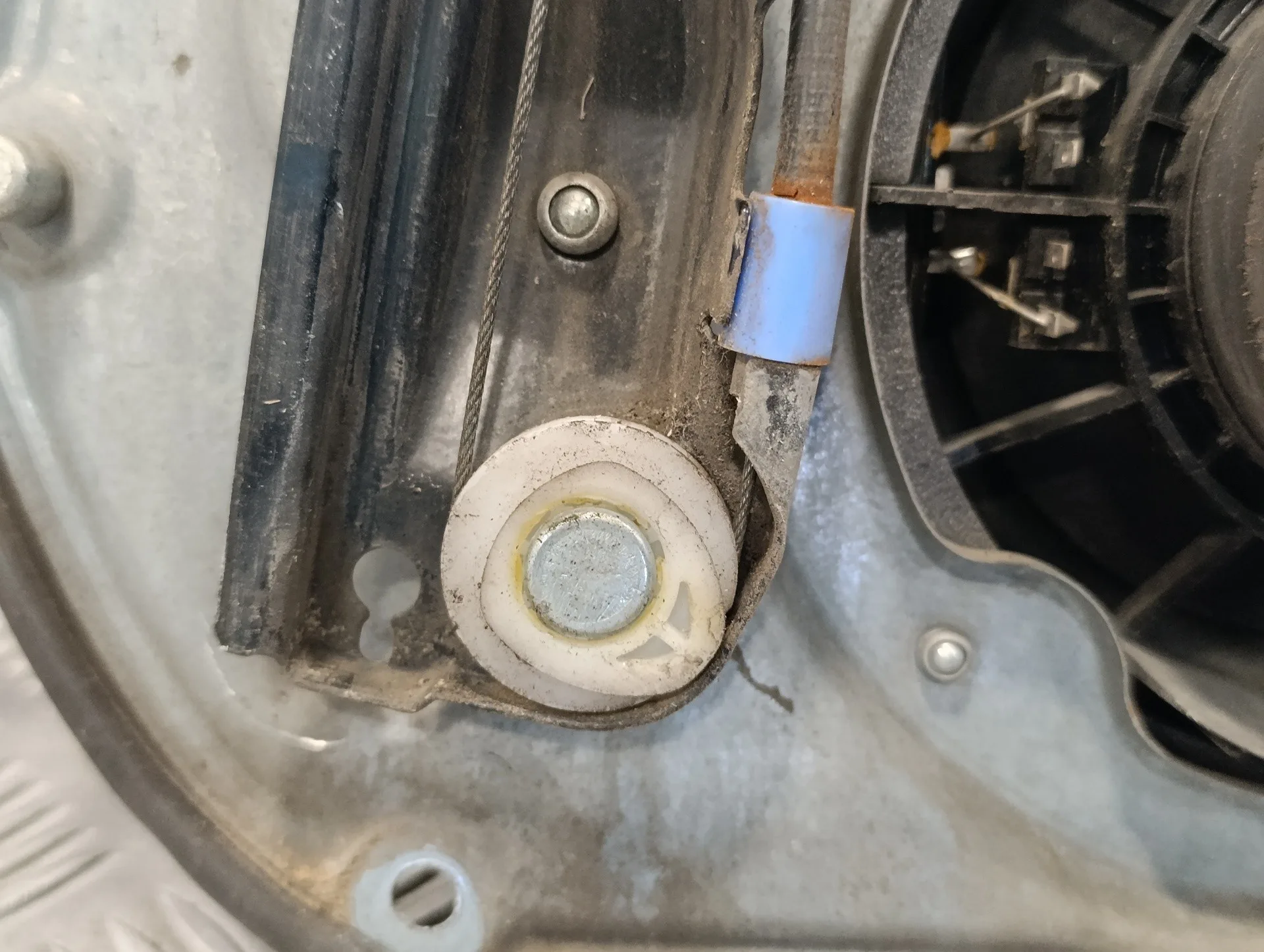 Elevalunas Delantero Izquierdo para Seat Ibiza (6L1)