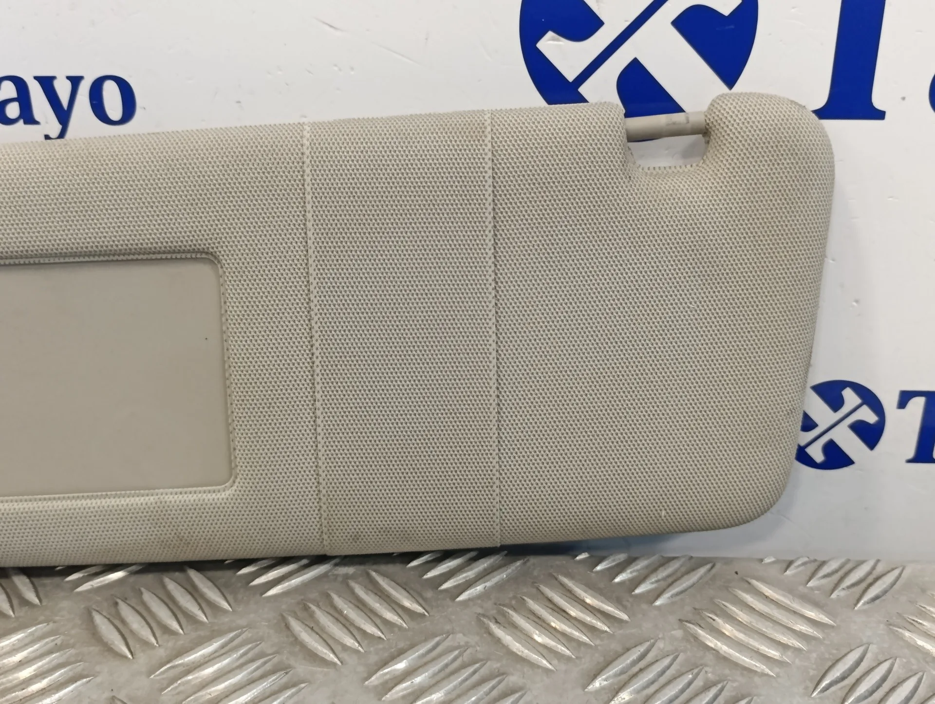 Parasol Izquierdo para Audi Q7 (4L)