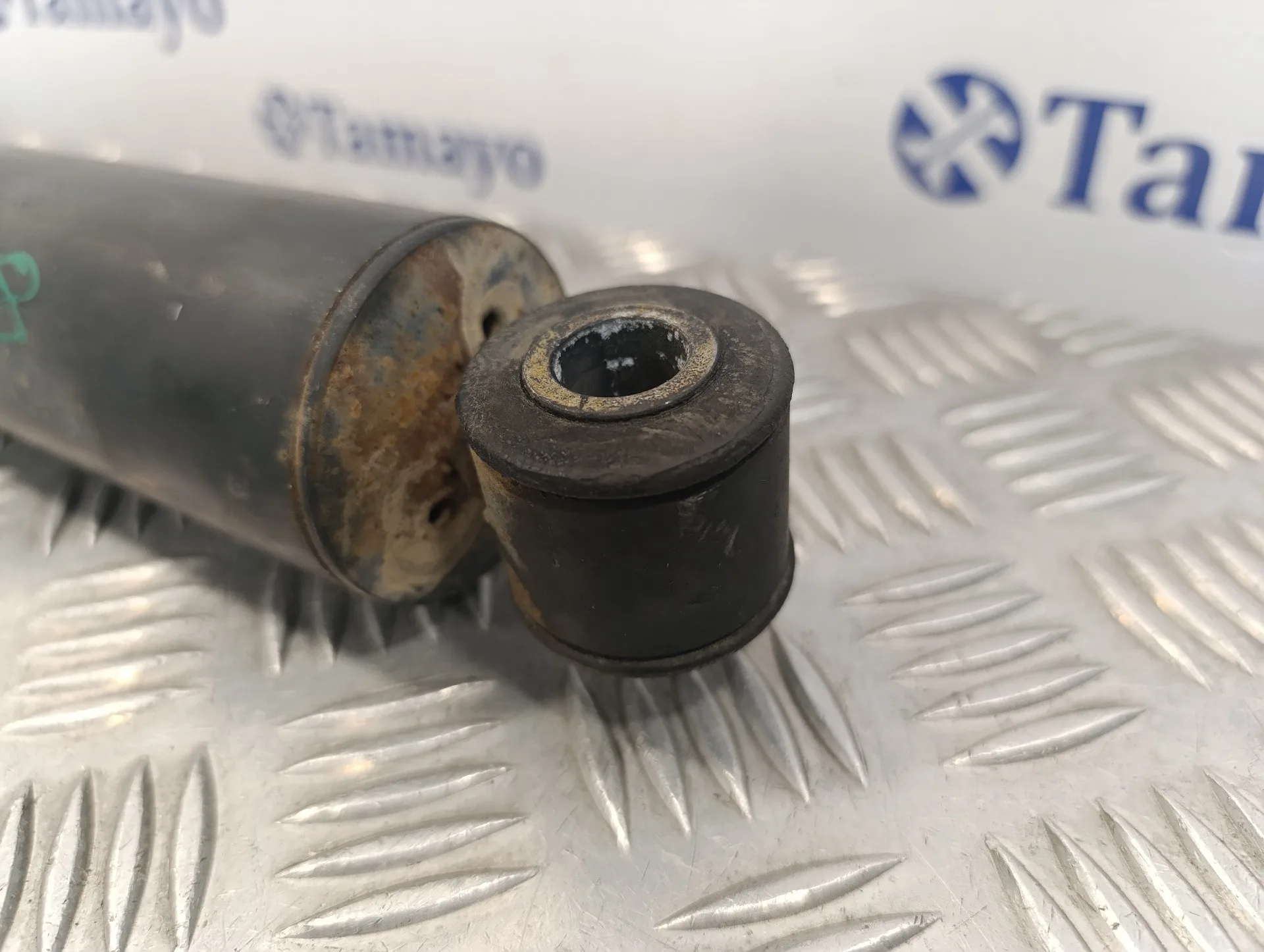 Amortiguador Trasero Derecho para Iveco 35S9
