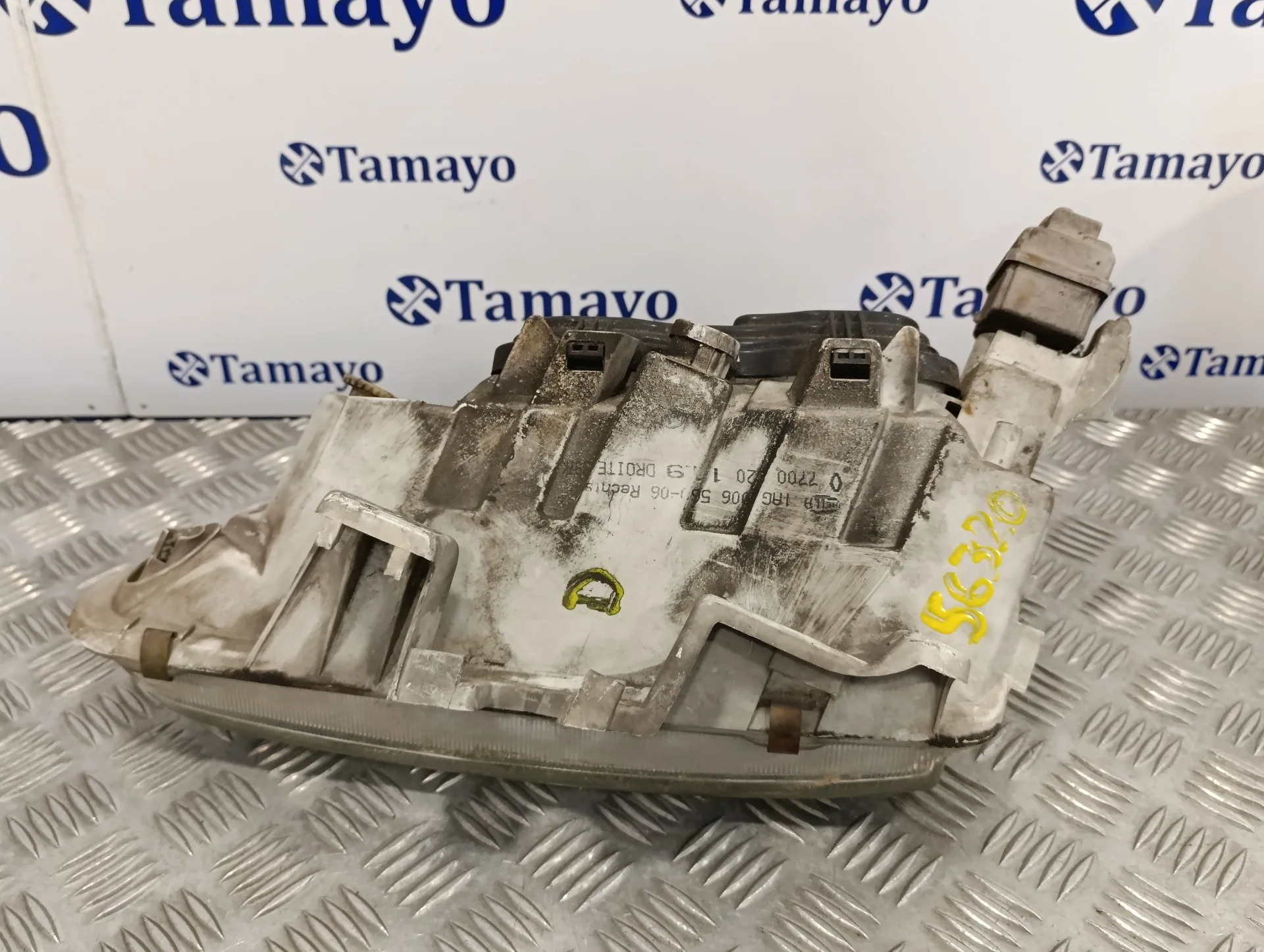 Faro Derecho para Renault Laguna (B56)