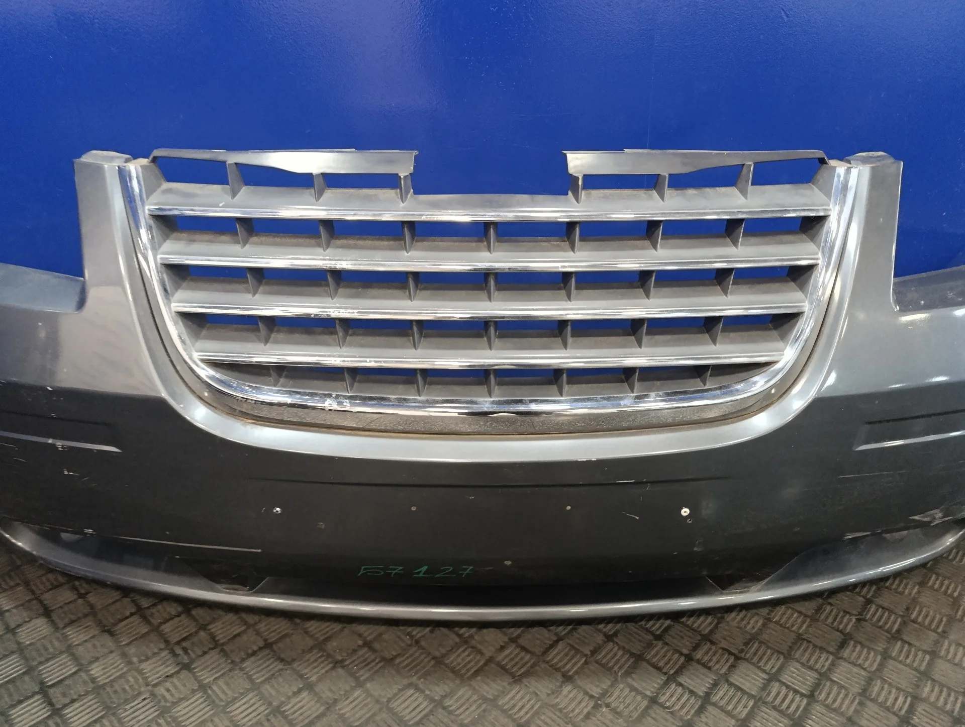 Paragolpes Delantero para Chrysler Grand Voyager V (Rt)