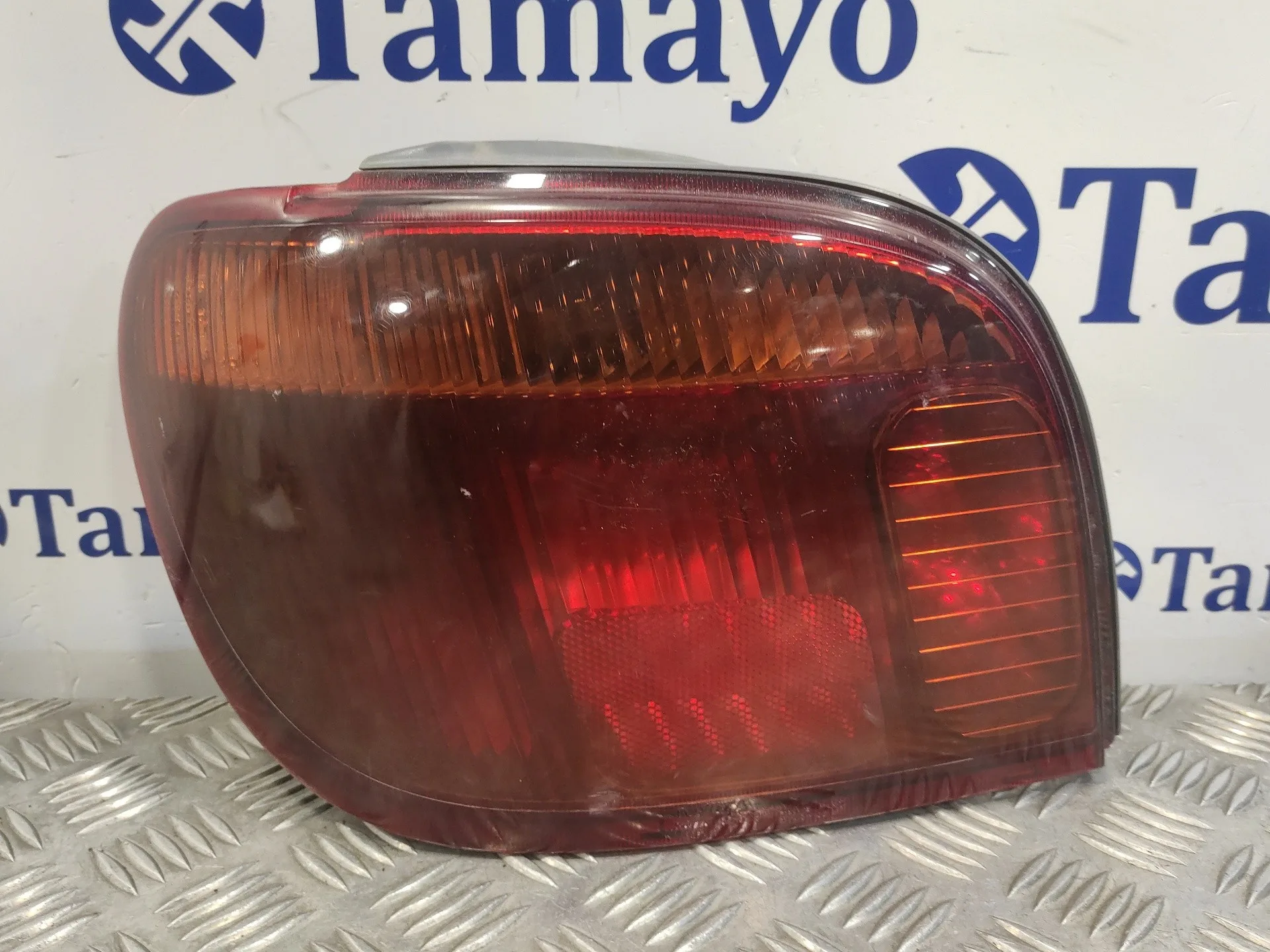 Piloto Trasero Izquierdo para Toyota Yaris (Ncp1/Nlp1/Scp1)