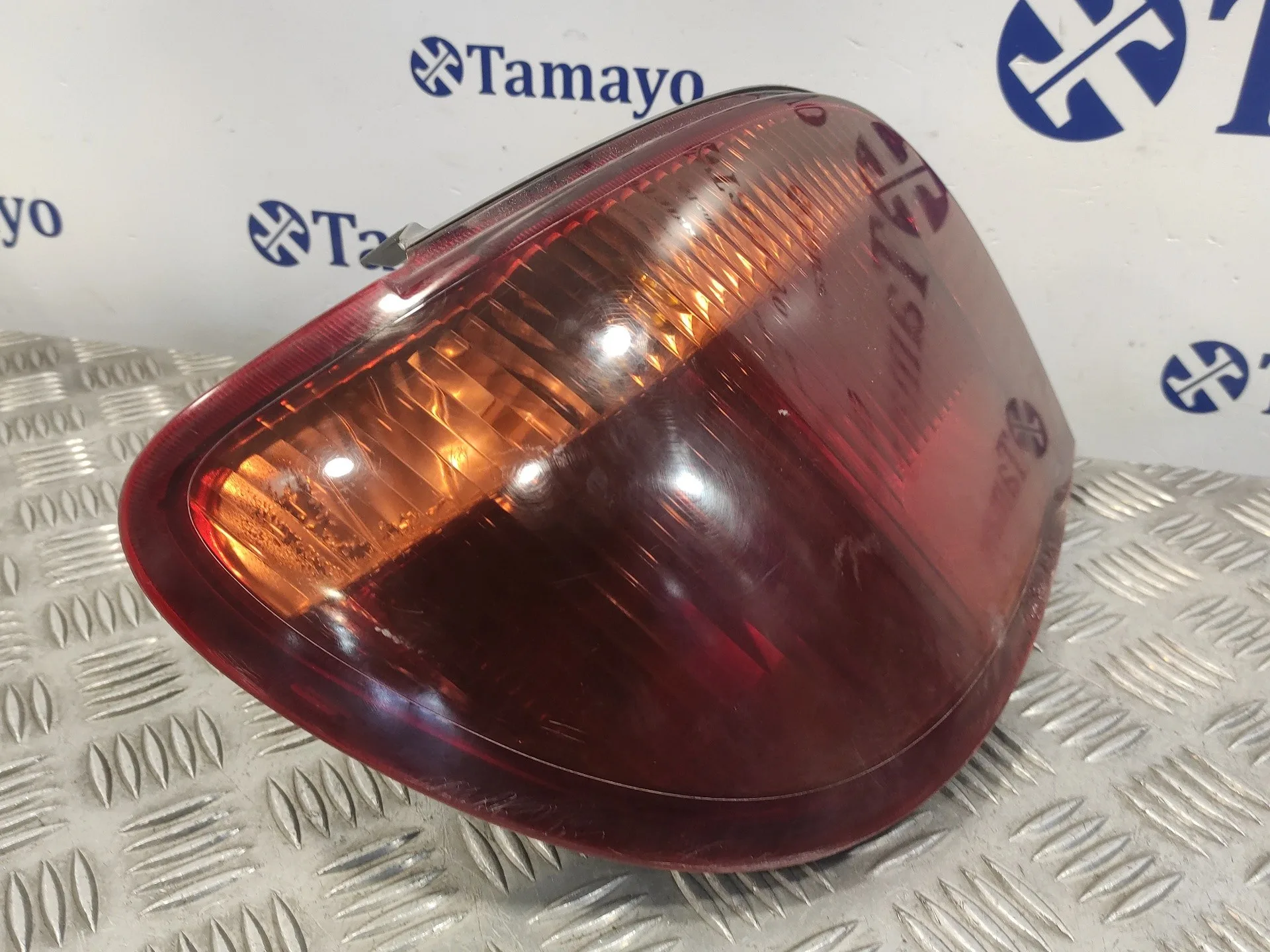 Piloto Trasero Izquierdo para Toyota Yaris (Ncp1/Nlp1/Scp1)