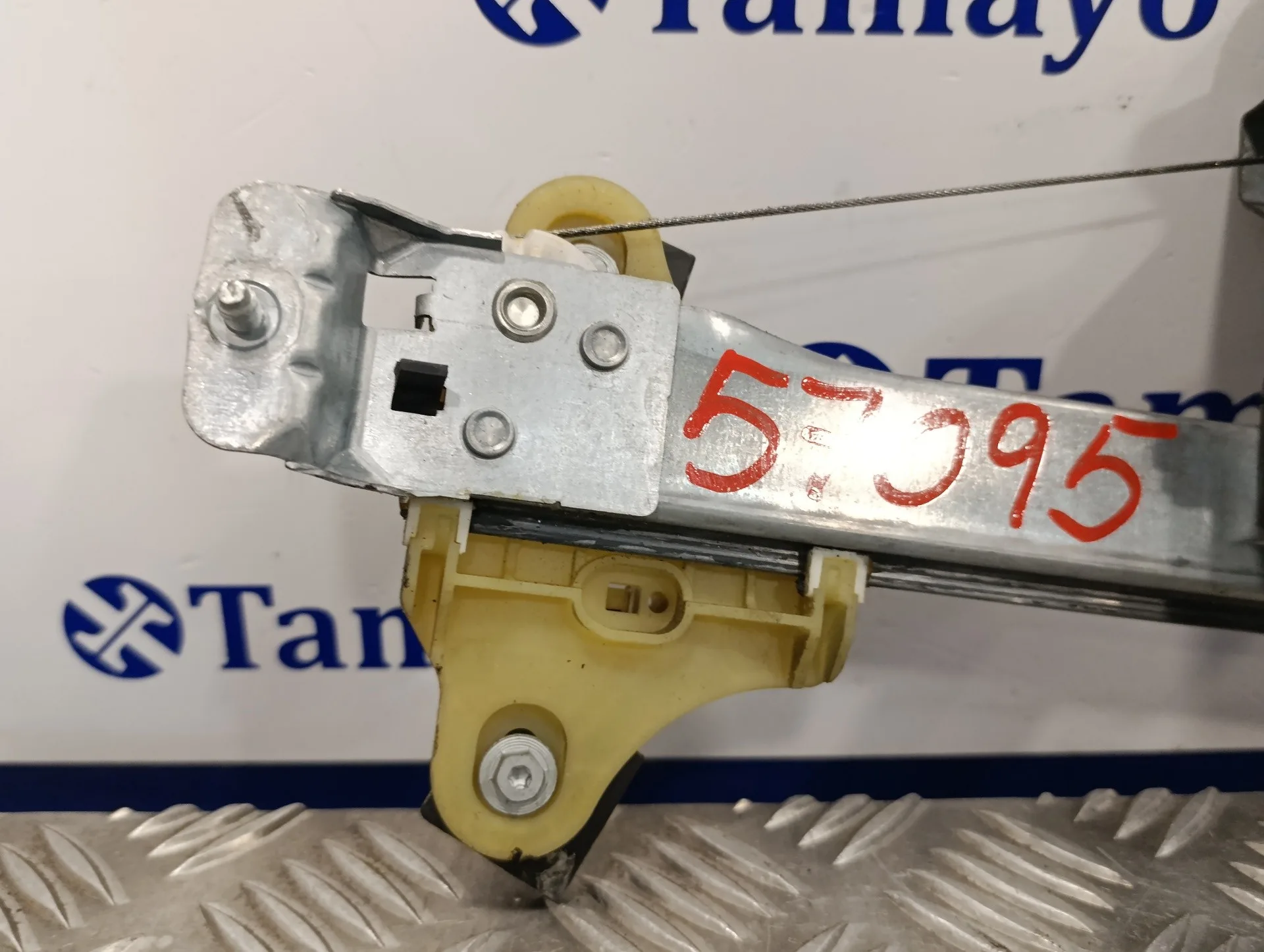 Elevalunas Delantero Izquierdo para Renault Clio Iv