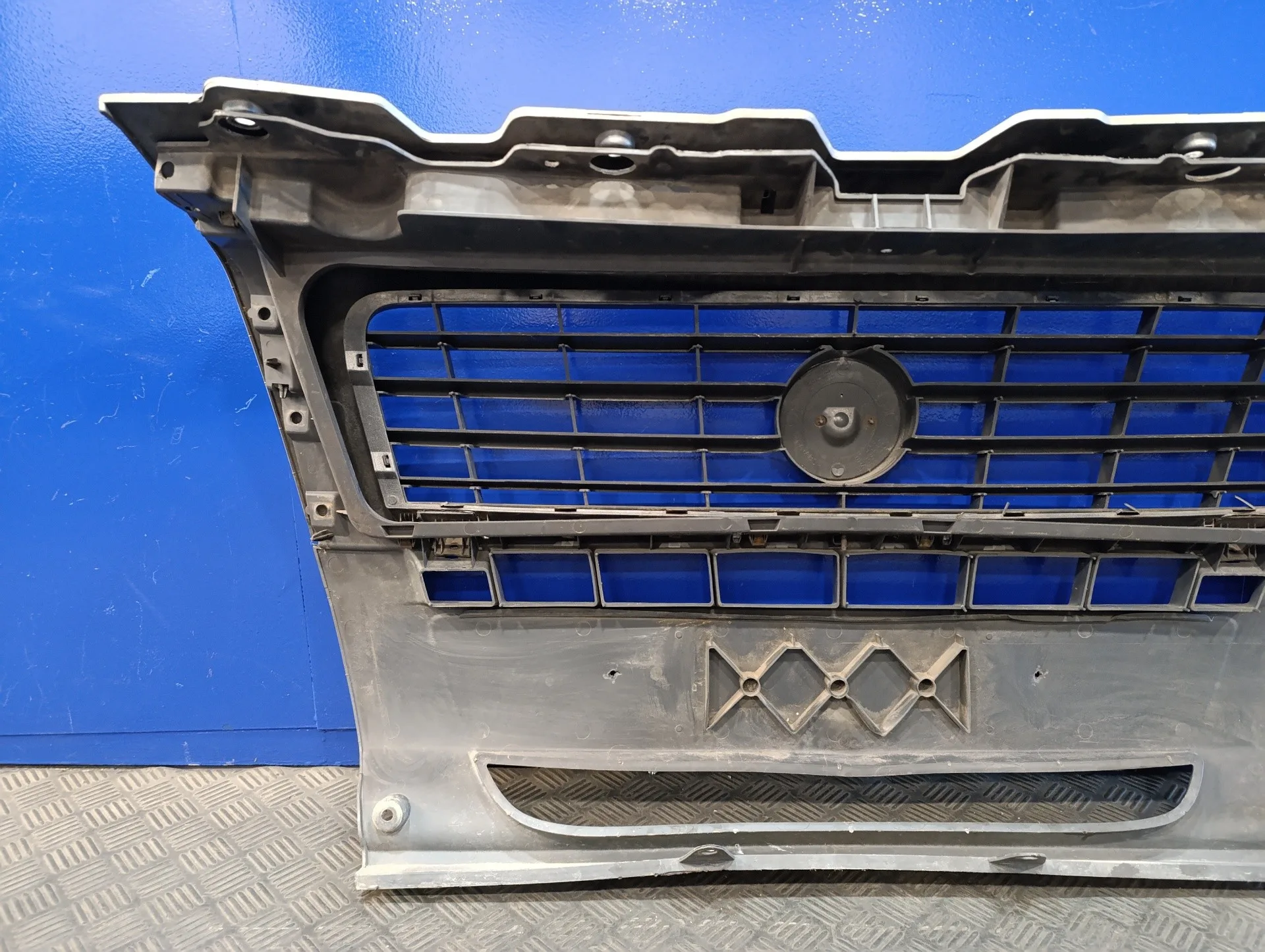 Rejilla Delantera para Fiat Ducato Caja Cerrada 33 (06.2006 =>)
