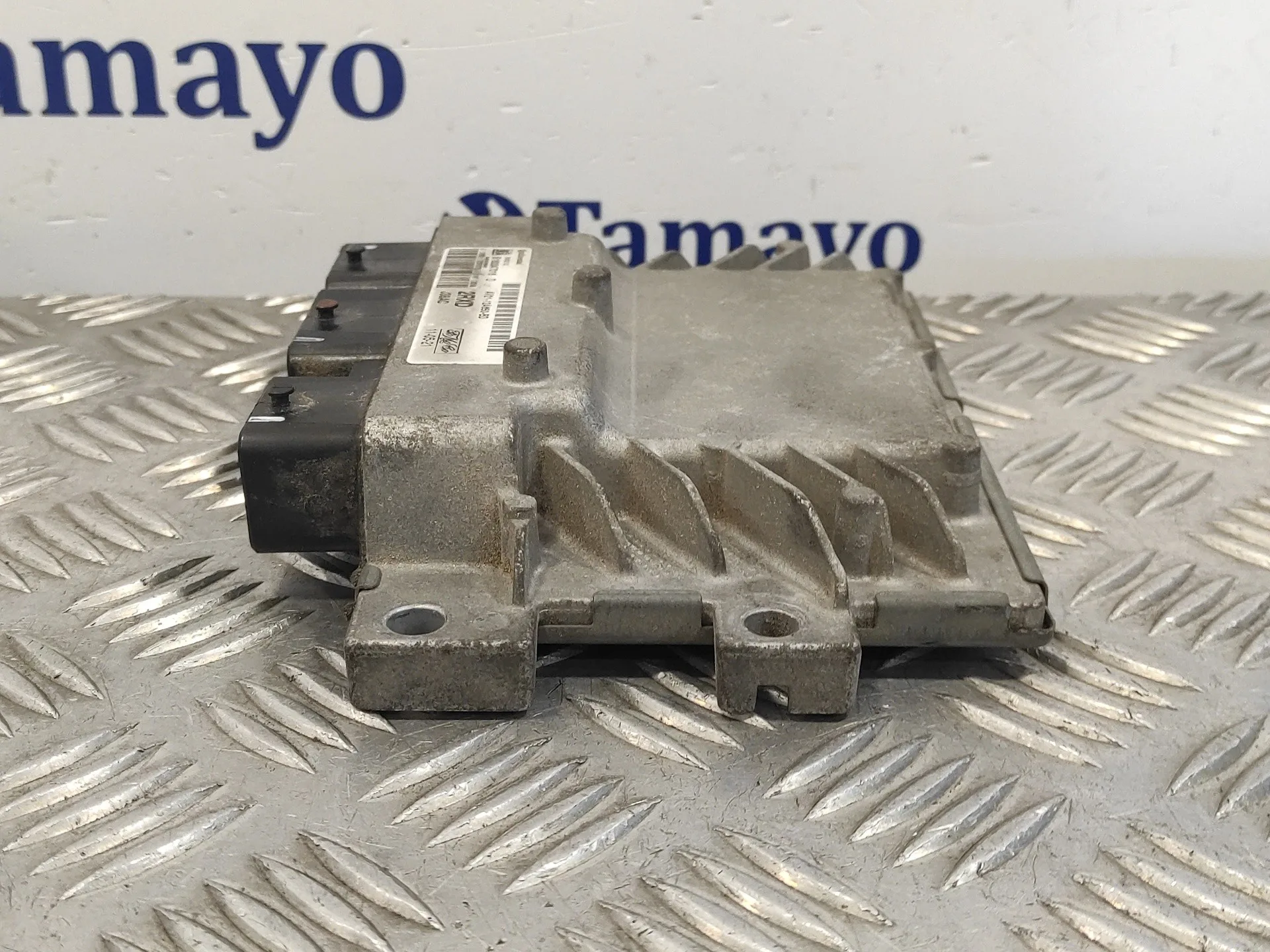Centralita Motor Uce para Ford Fiesta (Cb1)