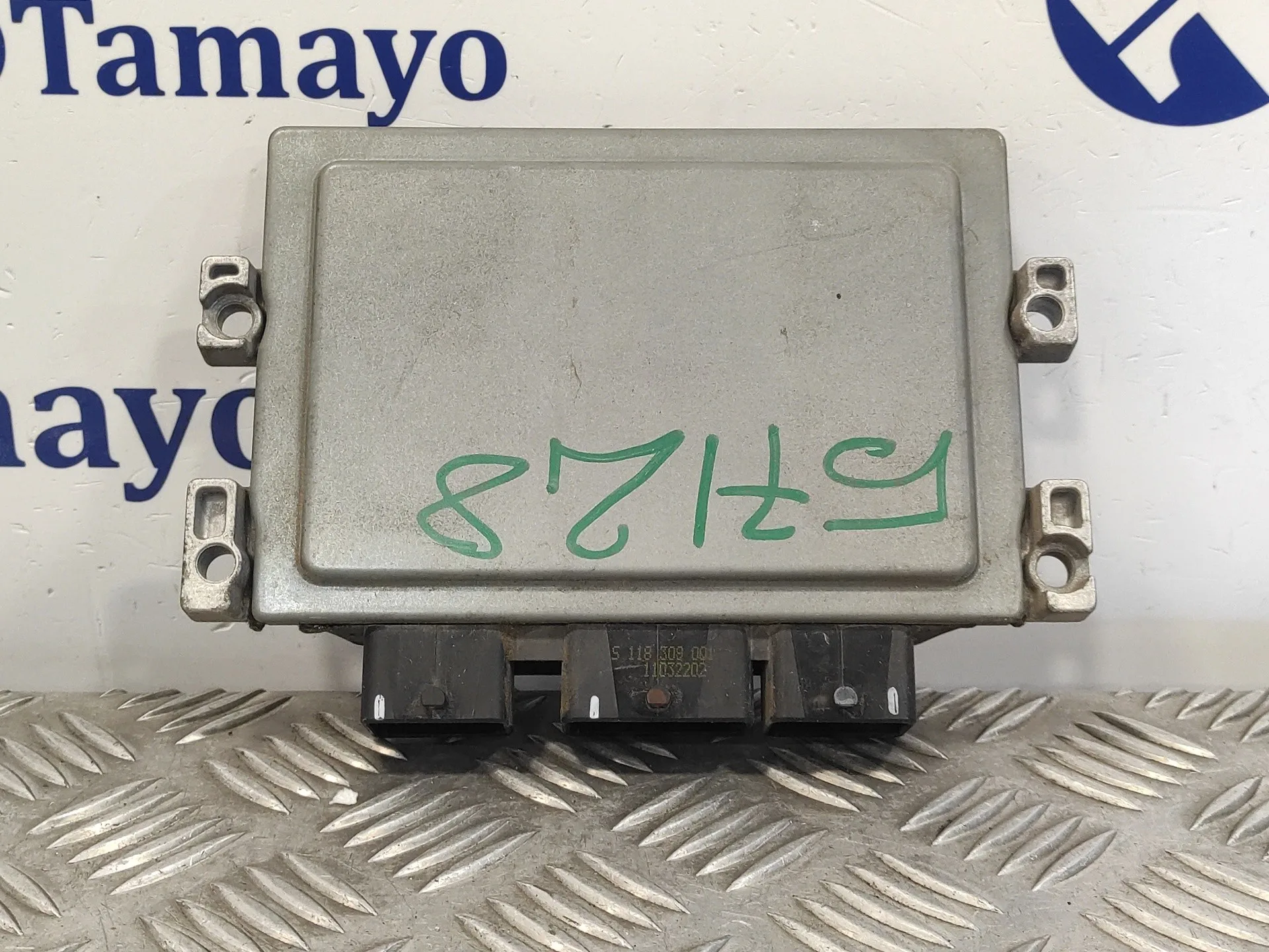 Centralita Motor Uce para Ford Fiesta (Cb1)