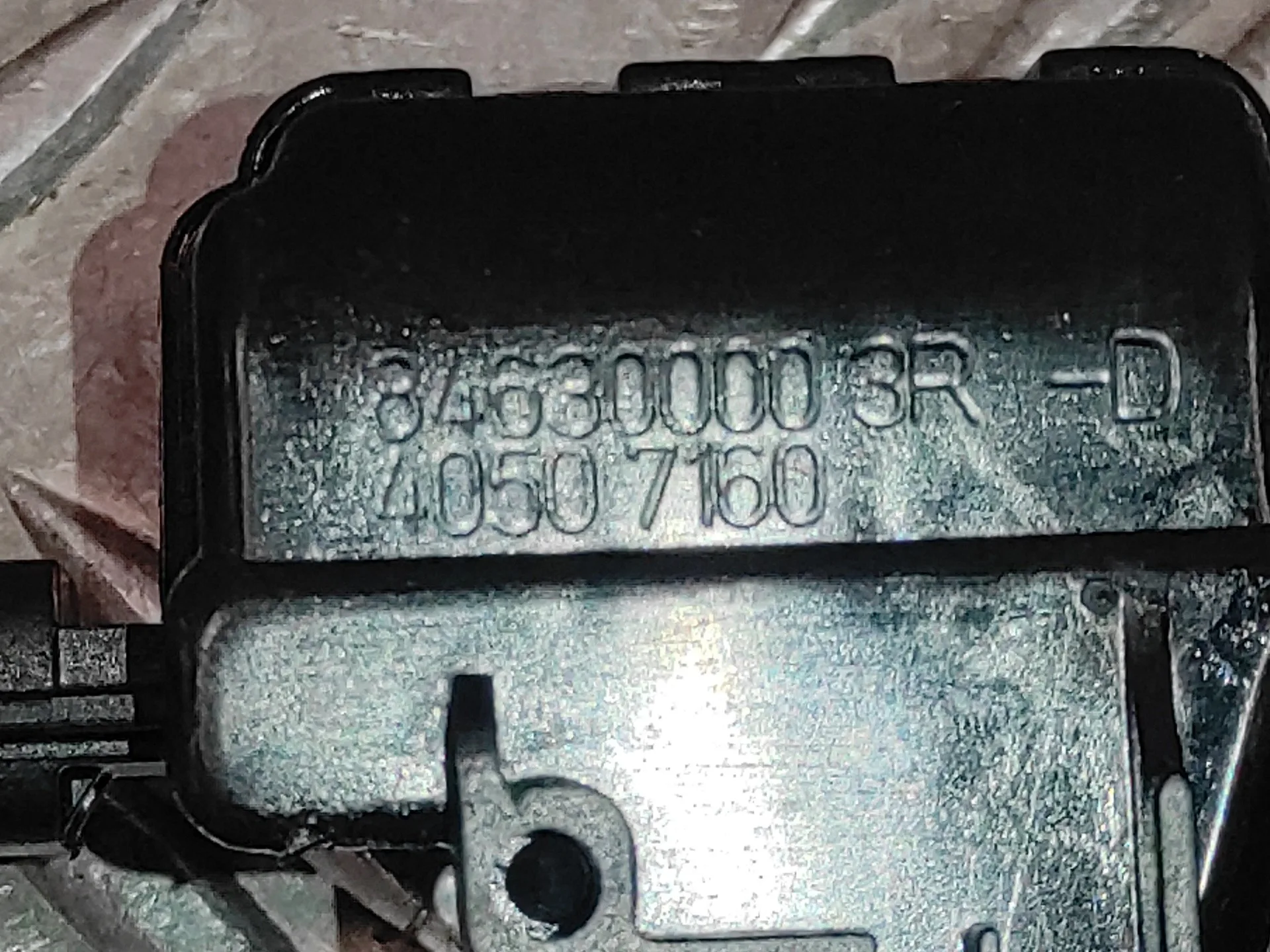 Cerradura Maletero / Porton para Renault Clio Iv