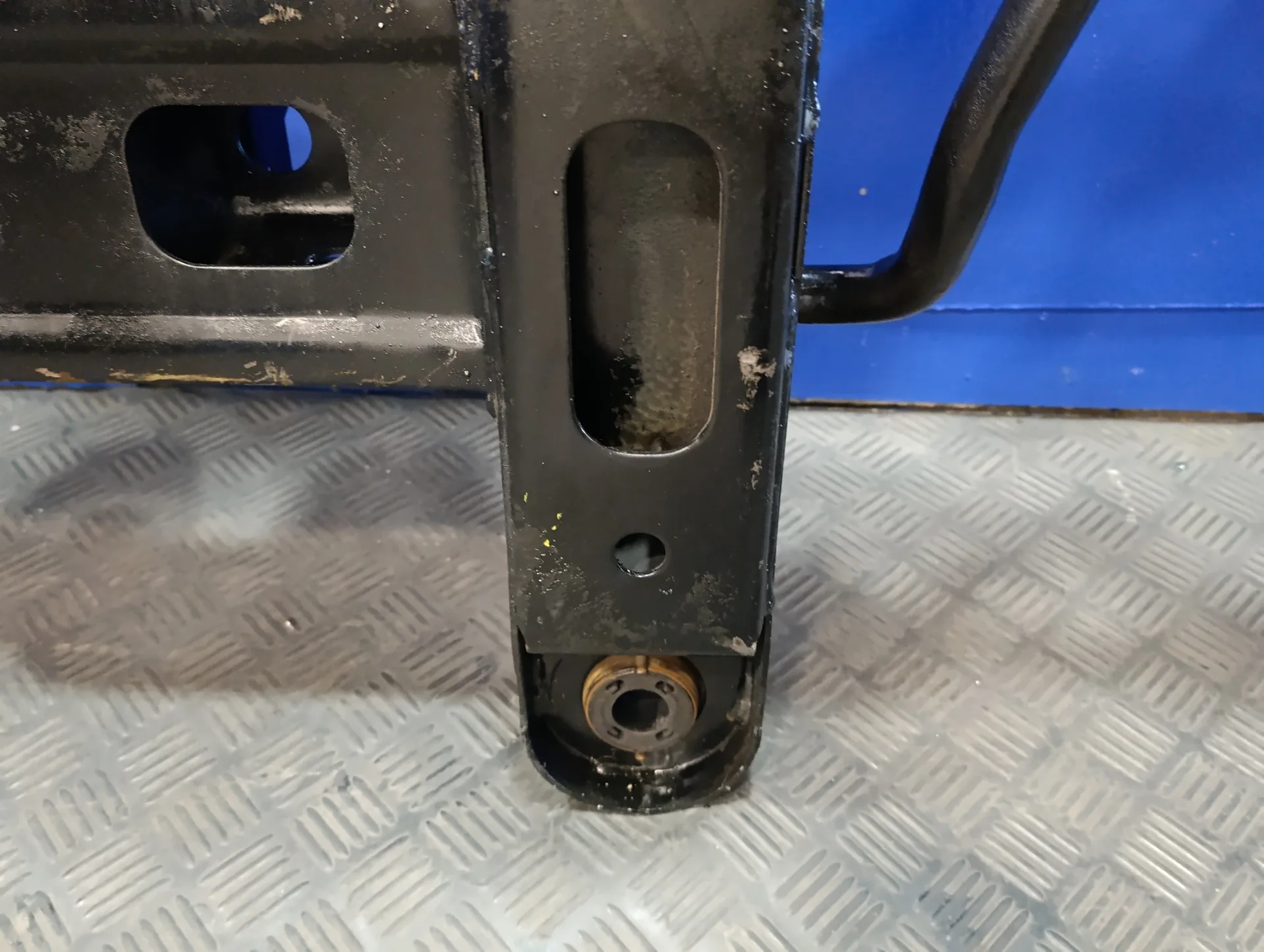 Puente Delantero para Kia Carnival Ii