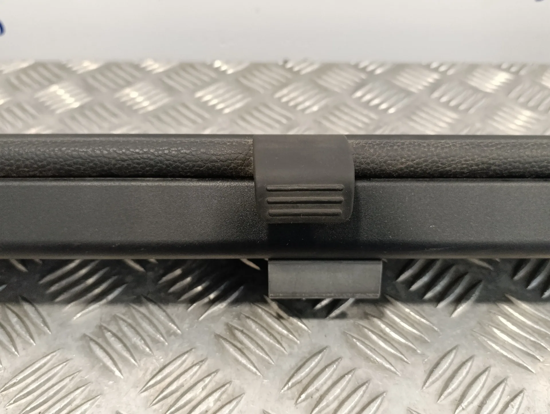 Separador para Volkswagen Passat Variant (3C5)