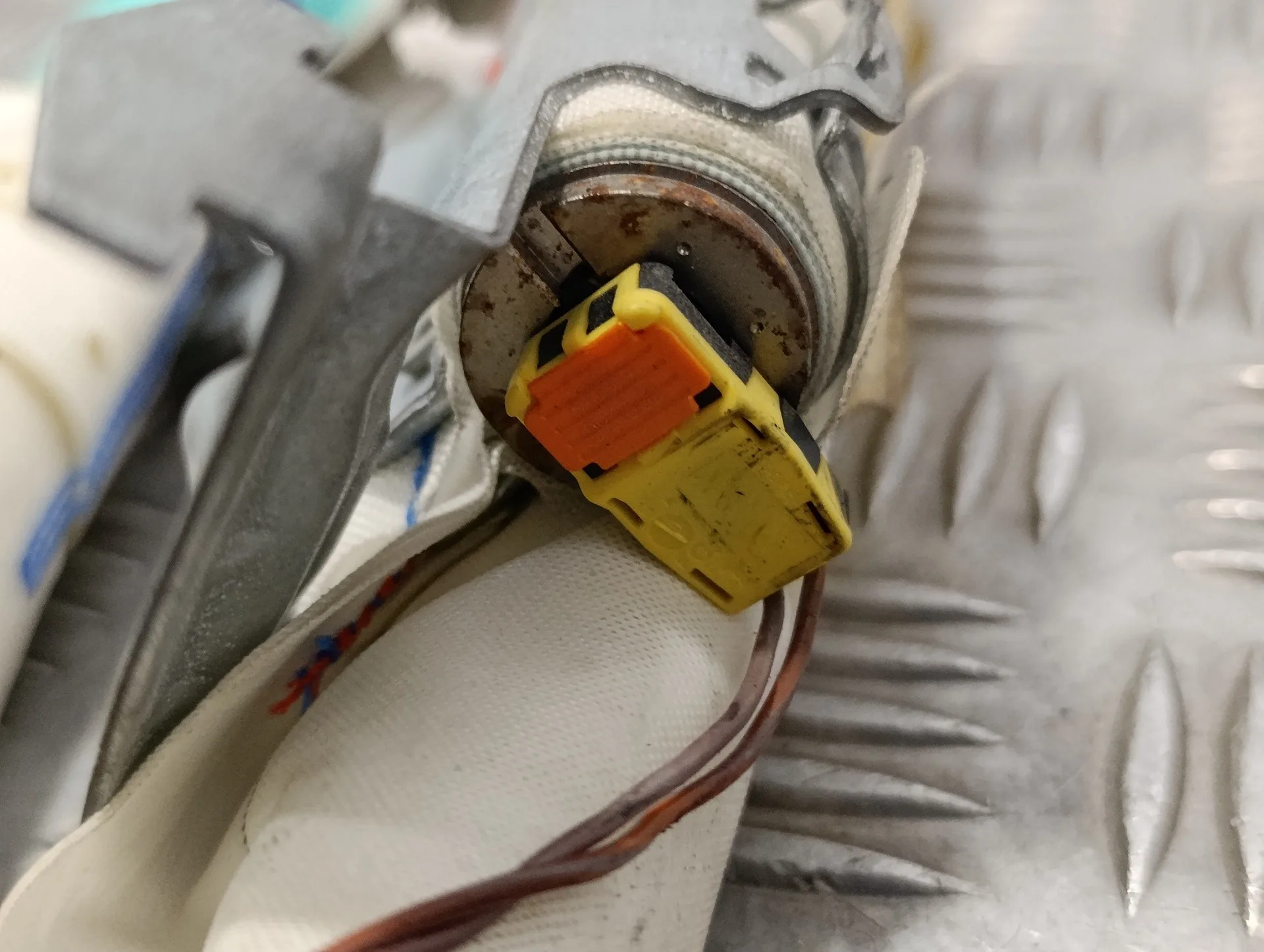 Airbag Cortina Delantero Derecho para Opel Astra J Lim.