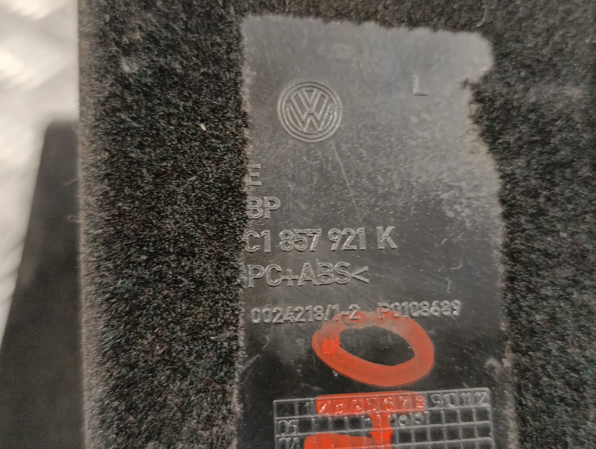 Moldura para Volkswagen Passat Variant (3C5)