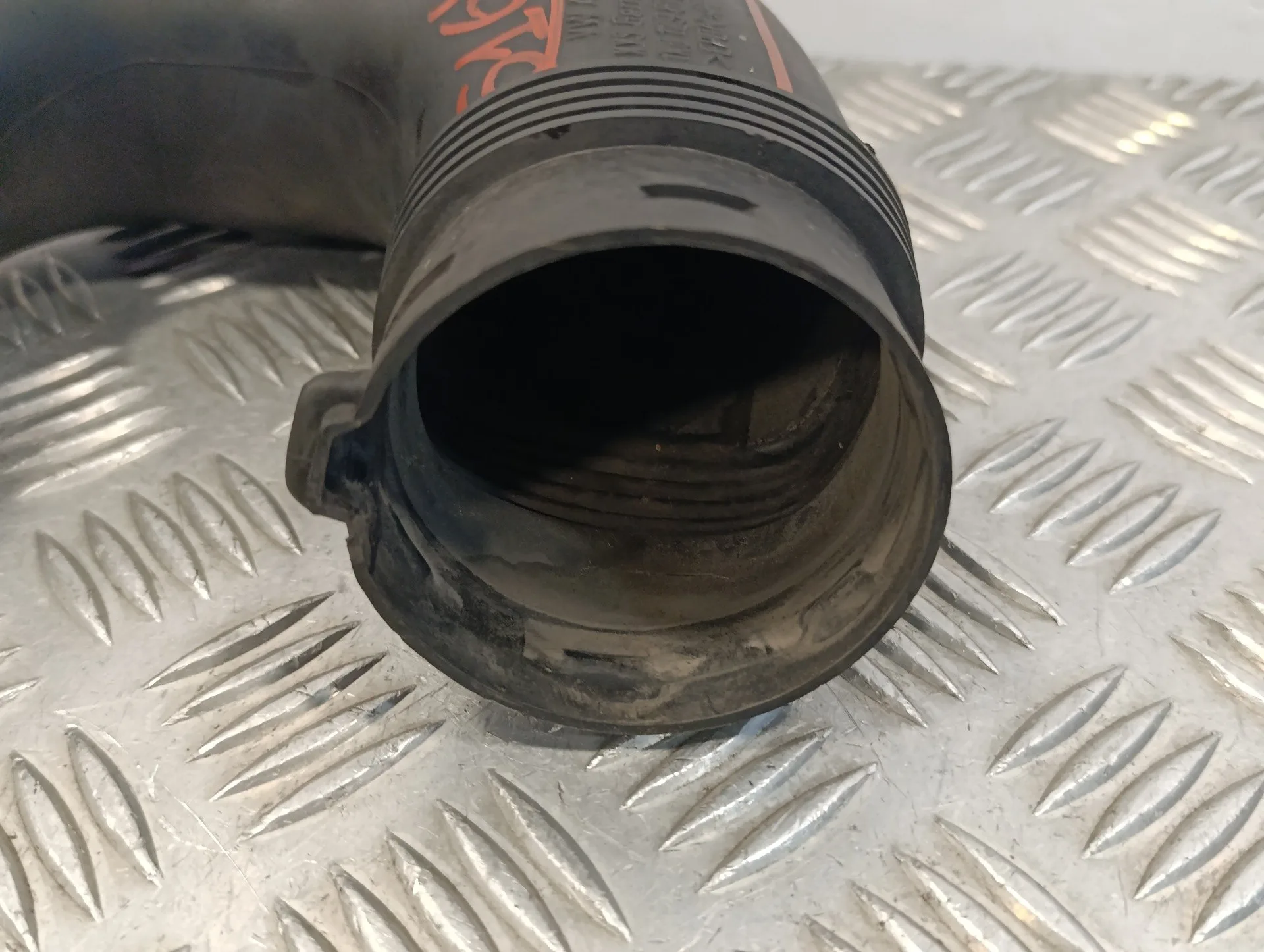 Tubo para Volkswagen Passat Variant (3C5)