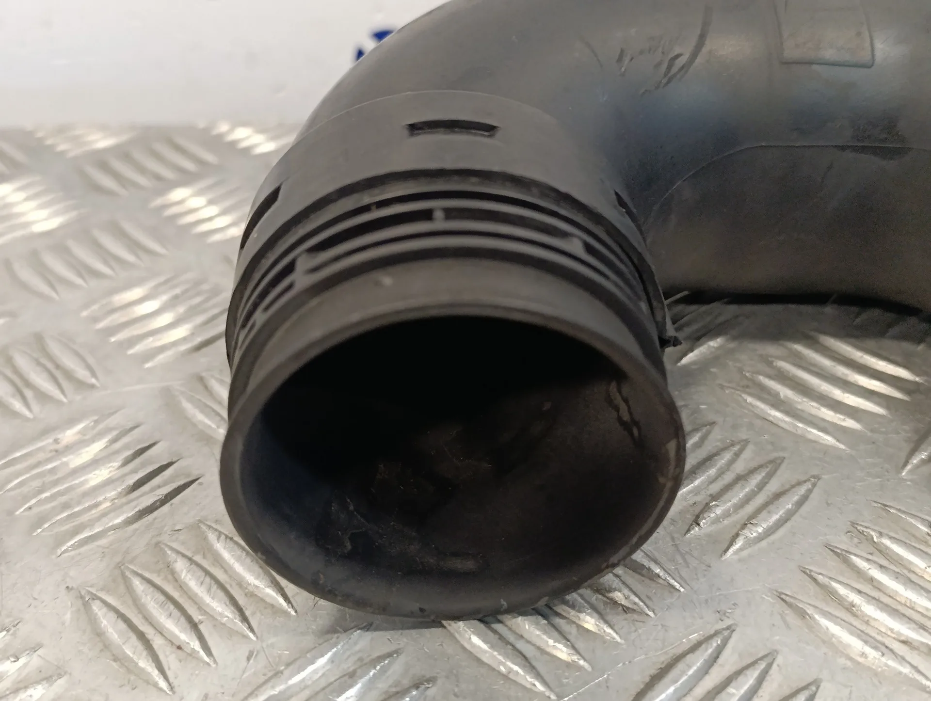 Tubo para Volkswagen Passat Variant (3C5)