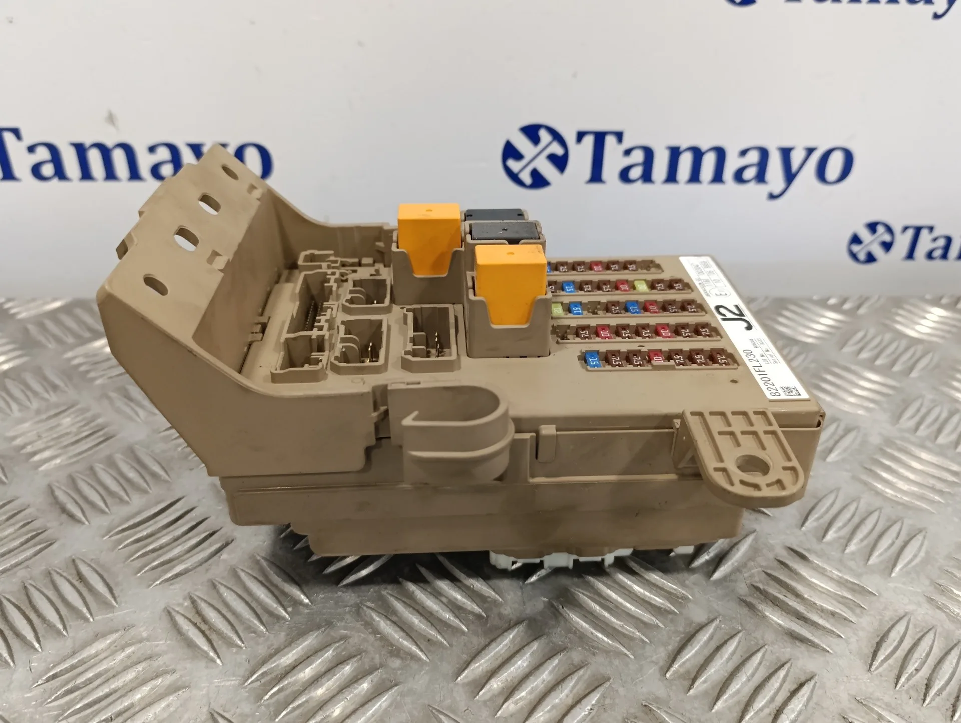 Caja Reles / Fusibles para Subaru Xv (G5)