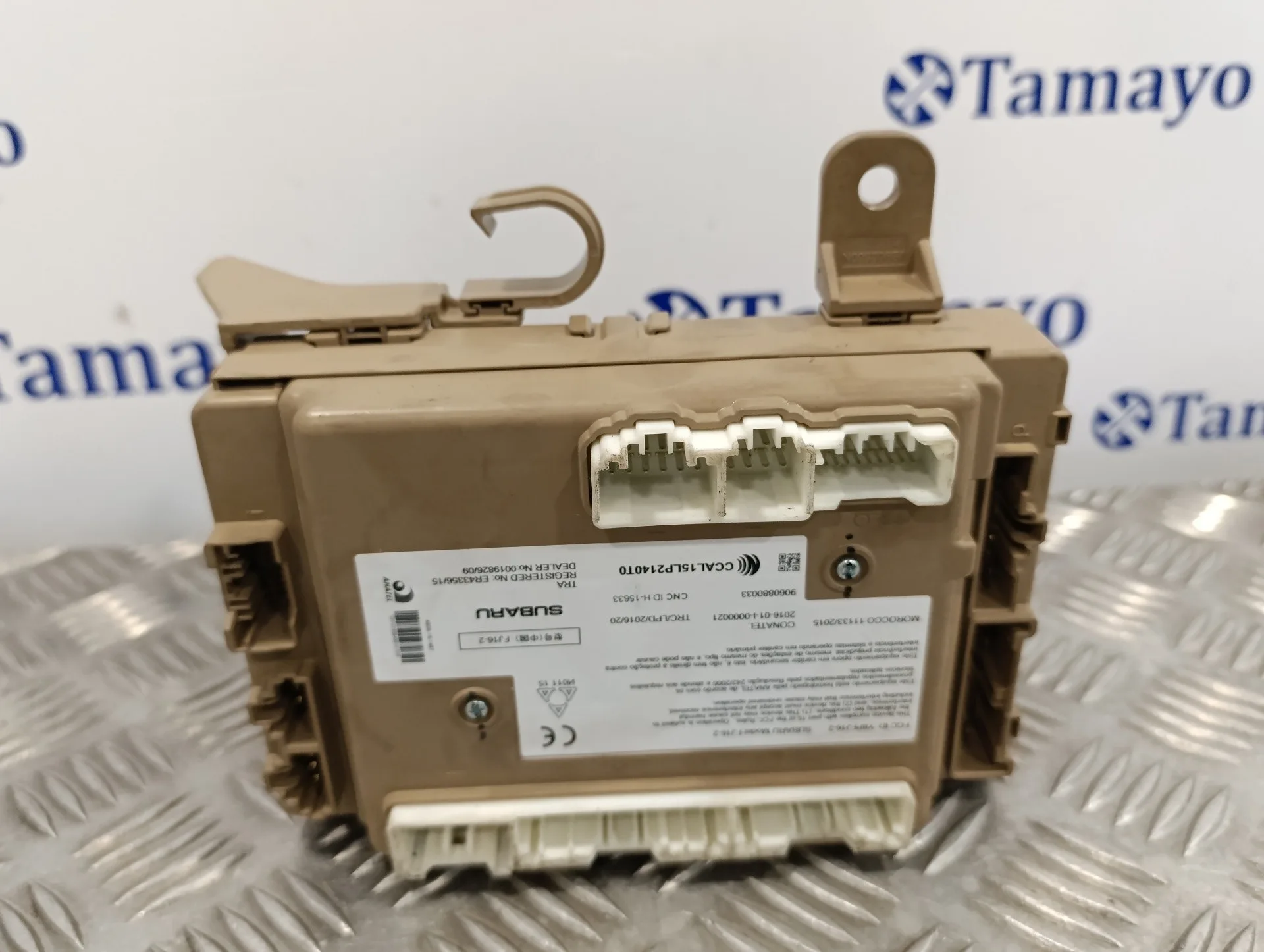 Caja Reles / Fusibles para Subaru Xv (G5)